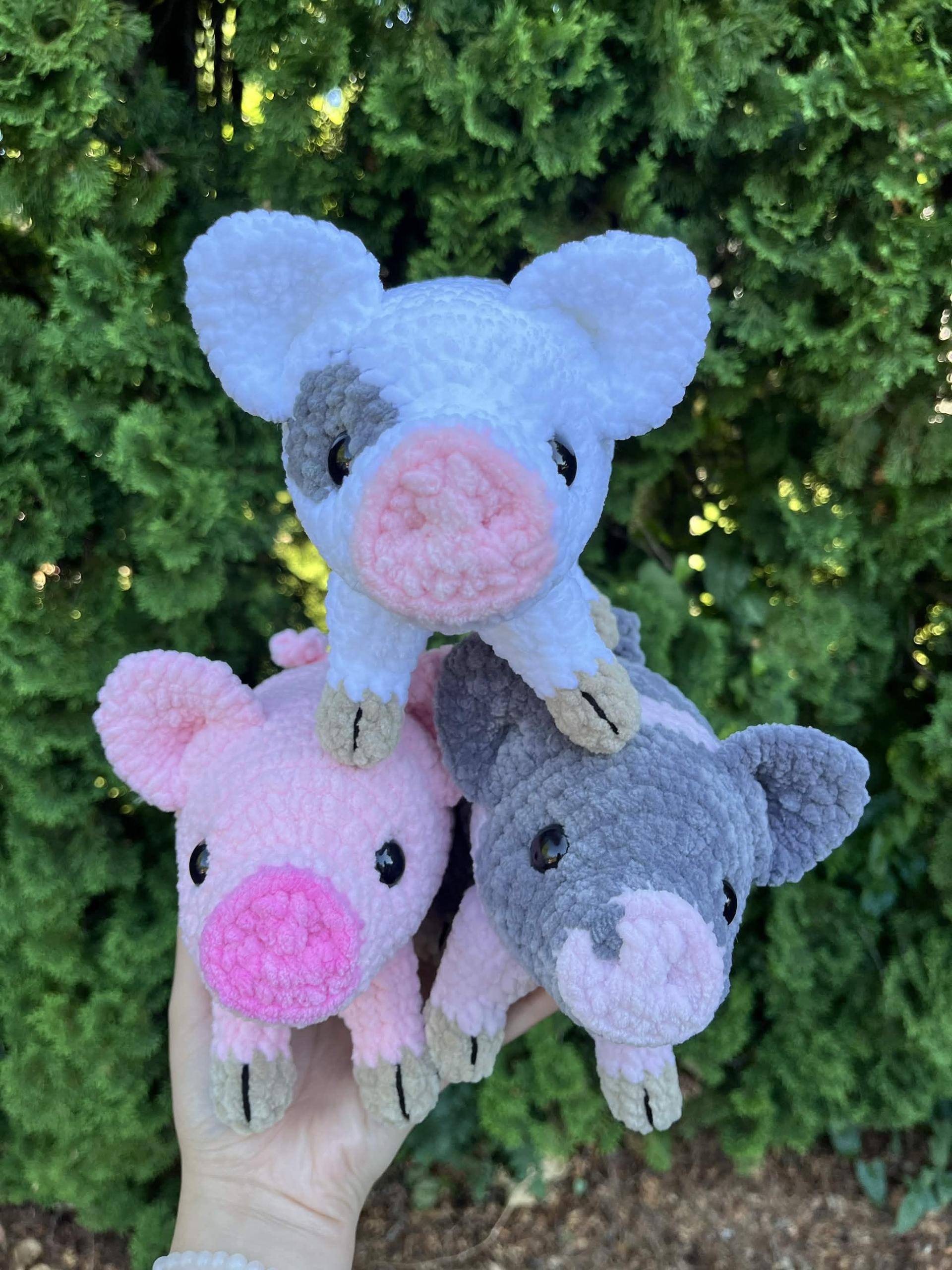 Crochet Standing Pigs Plush: Handmade Stuffed Farm Animal Amigurumi (MADE TO ORDER) thumbnail 4
