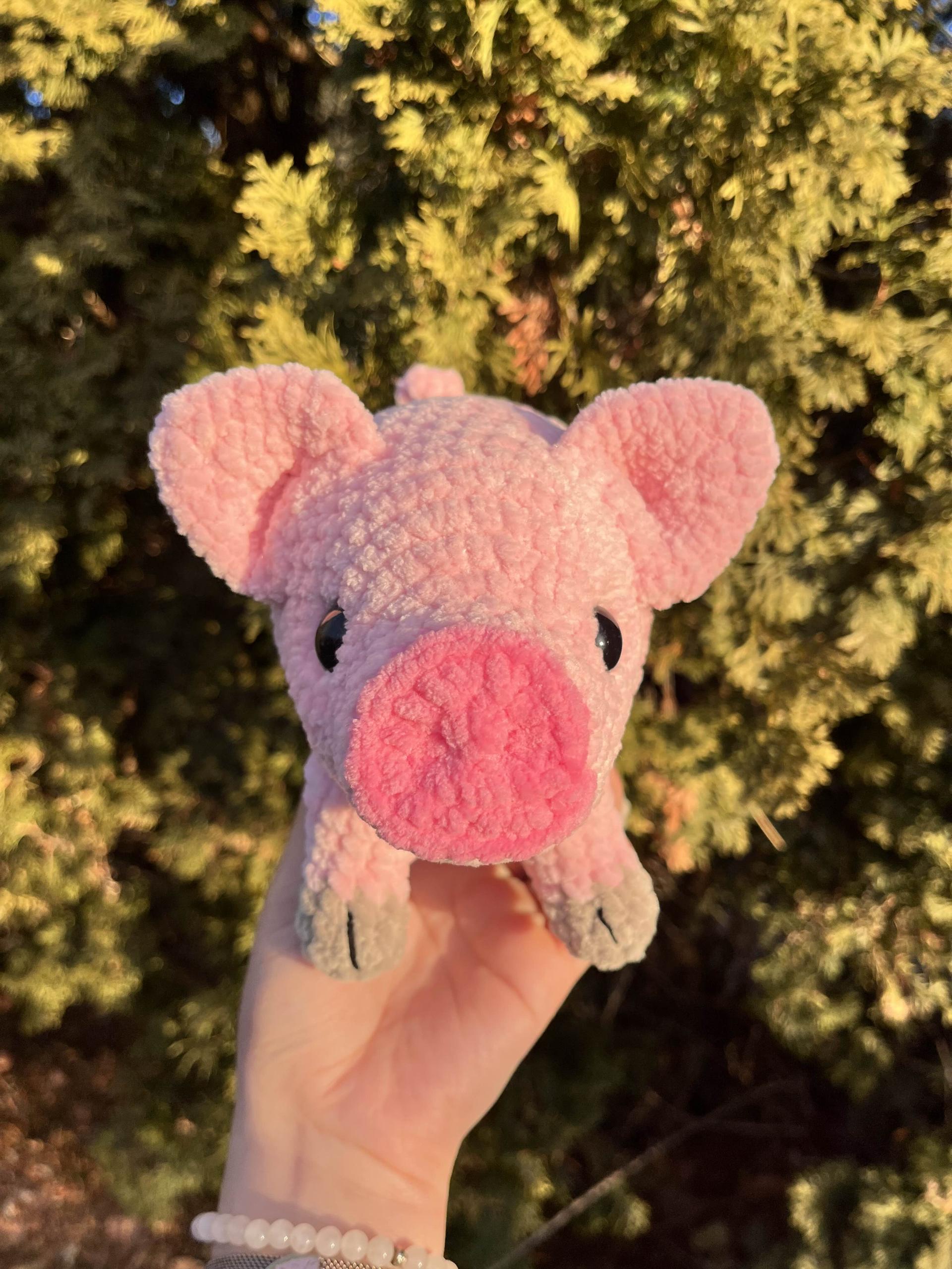 Crochet Standing Pigs Plush: Handmade Stuffed Farm Animal Amigurumi (MADE TO ORDER) thumbnail 6