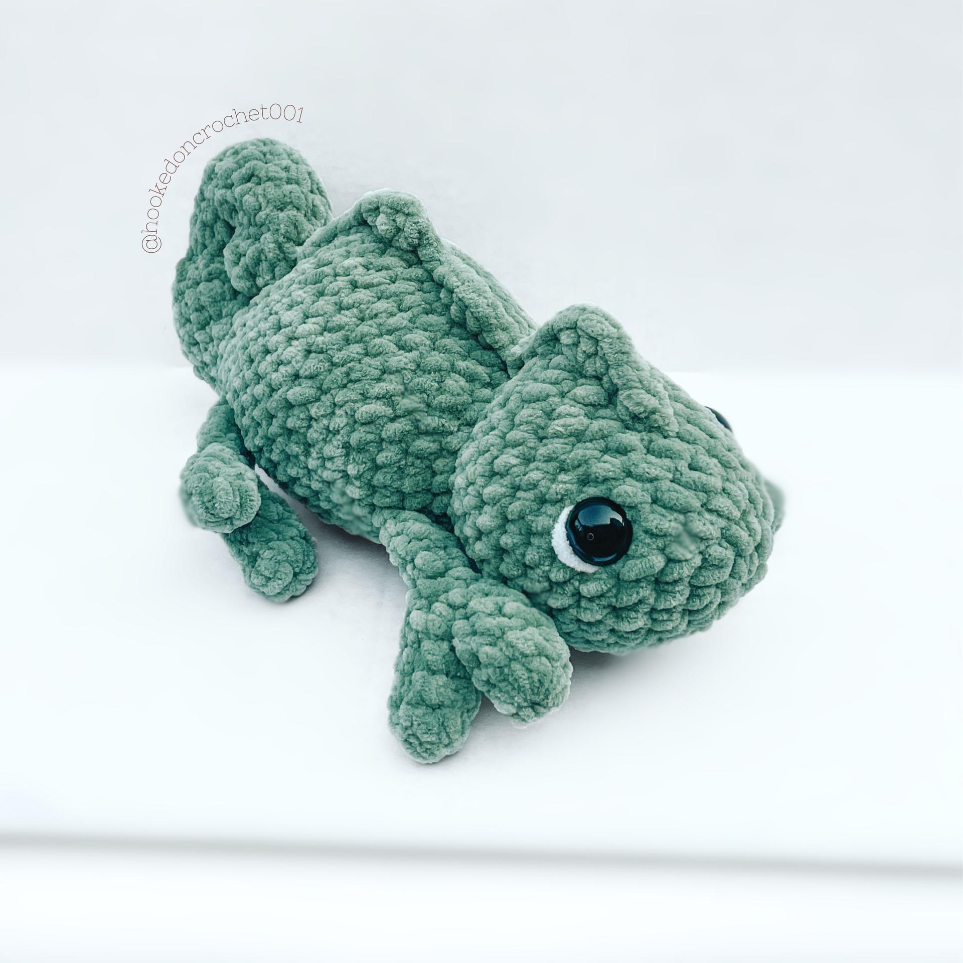 NO SEW Chameleon Crochet Pattern Chameleon Amigurumi Pattern DIY Crochet Tutorial Lizard Crochet Animal Patterns Amigurumi Chameleon thumbnail 3
