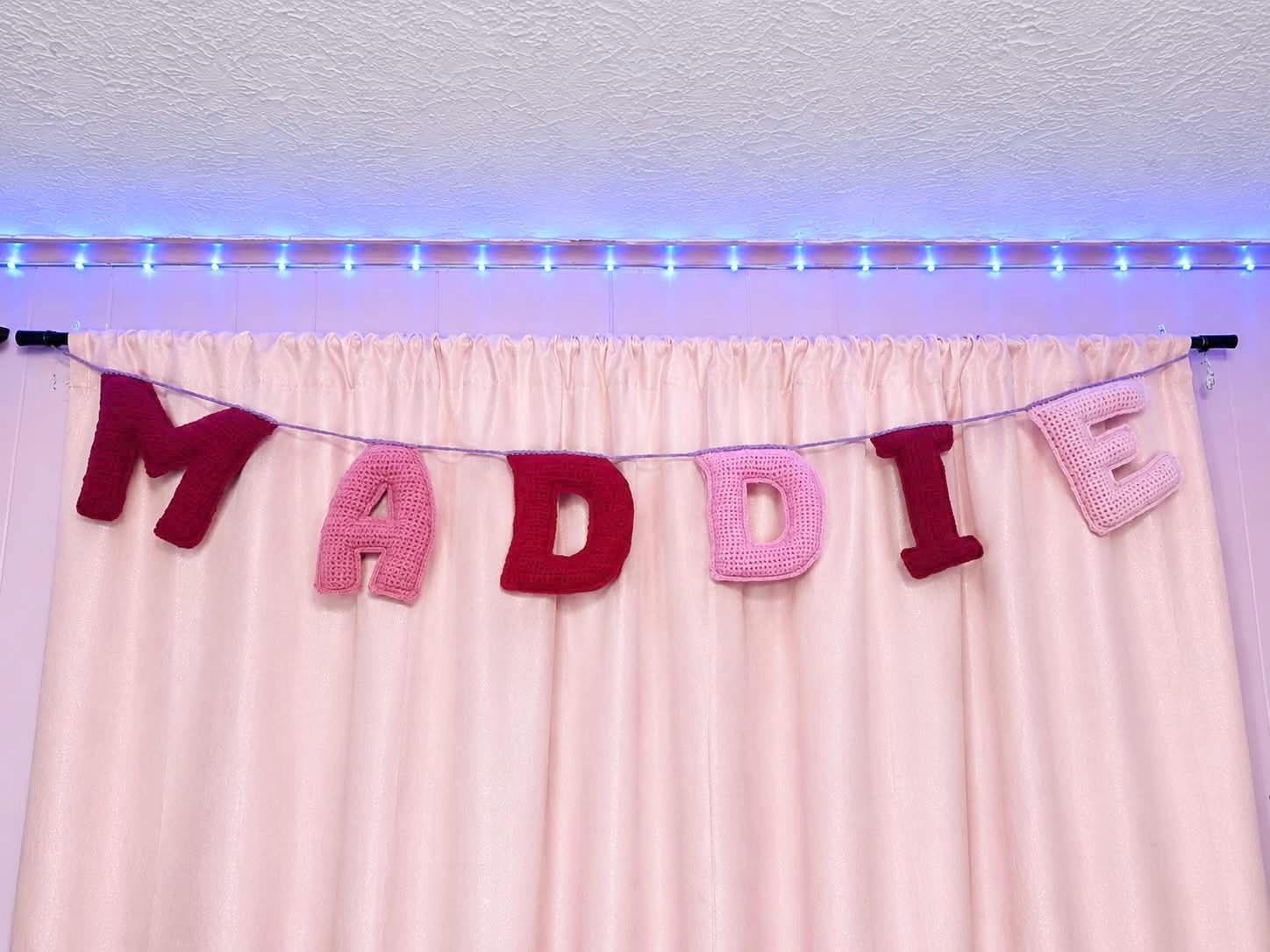 Name banner