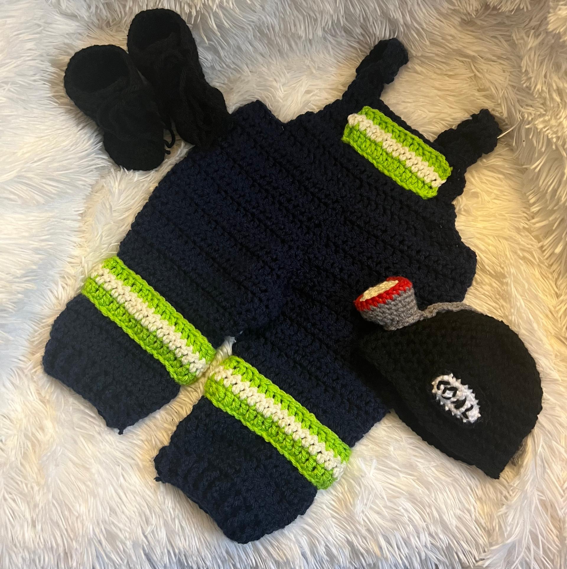 Navy/green crochet coal miner outfit