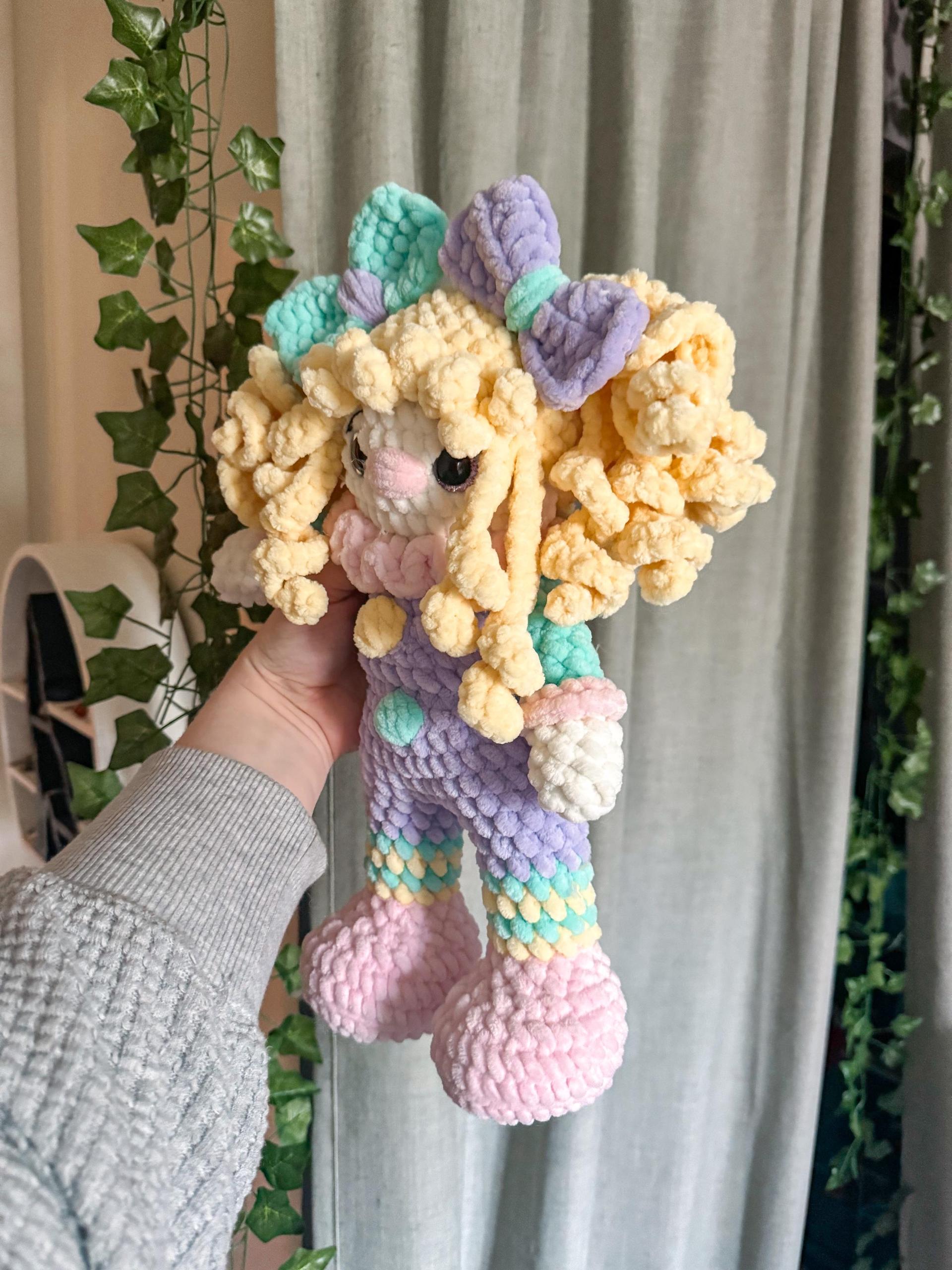 poppy the clown | crochet clown pattern, amigurumi clownpattern, Halloween crochet pattern , crochet pattern, amigurumi thumbnail 2