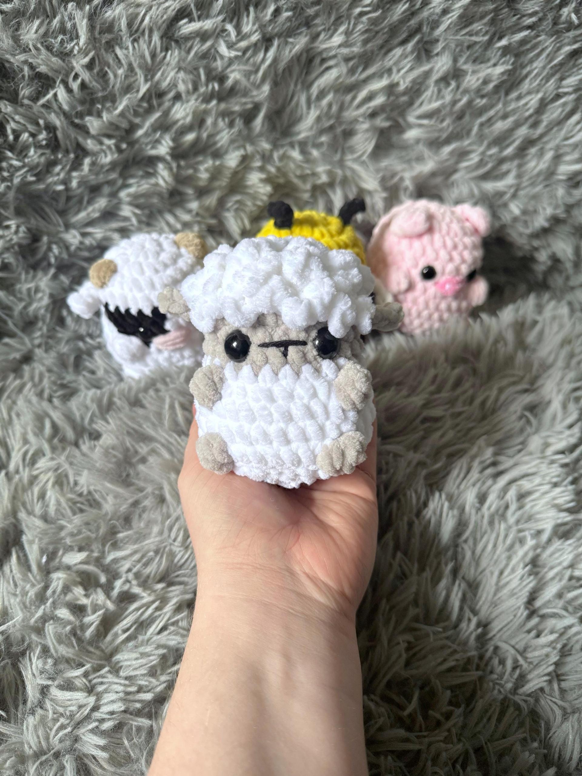 PDF pattern- no sew amigurumi, crochet cow, crochet sheep, crochet bee, crochet pig, crochet farm animals, fast crochet thumbnail 5