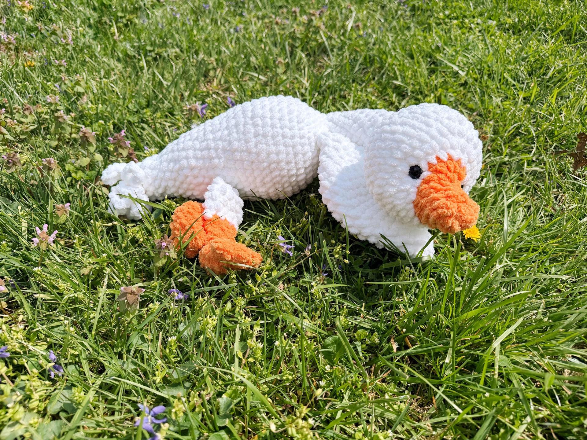 lucy the goose- NO sew crochet pattern, amigurumi goose crochet pattern, goose pattern, crochet, amigurumi, spring crochet thumbnail 2