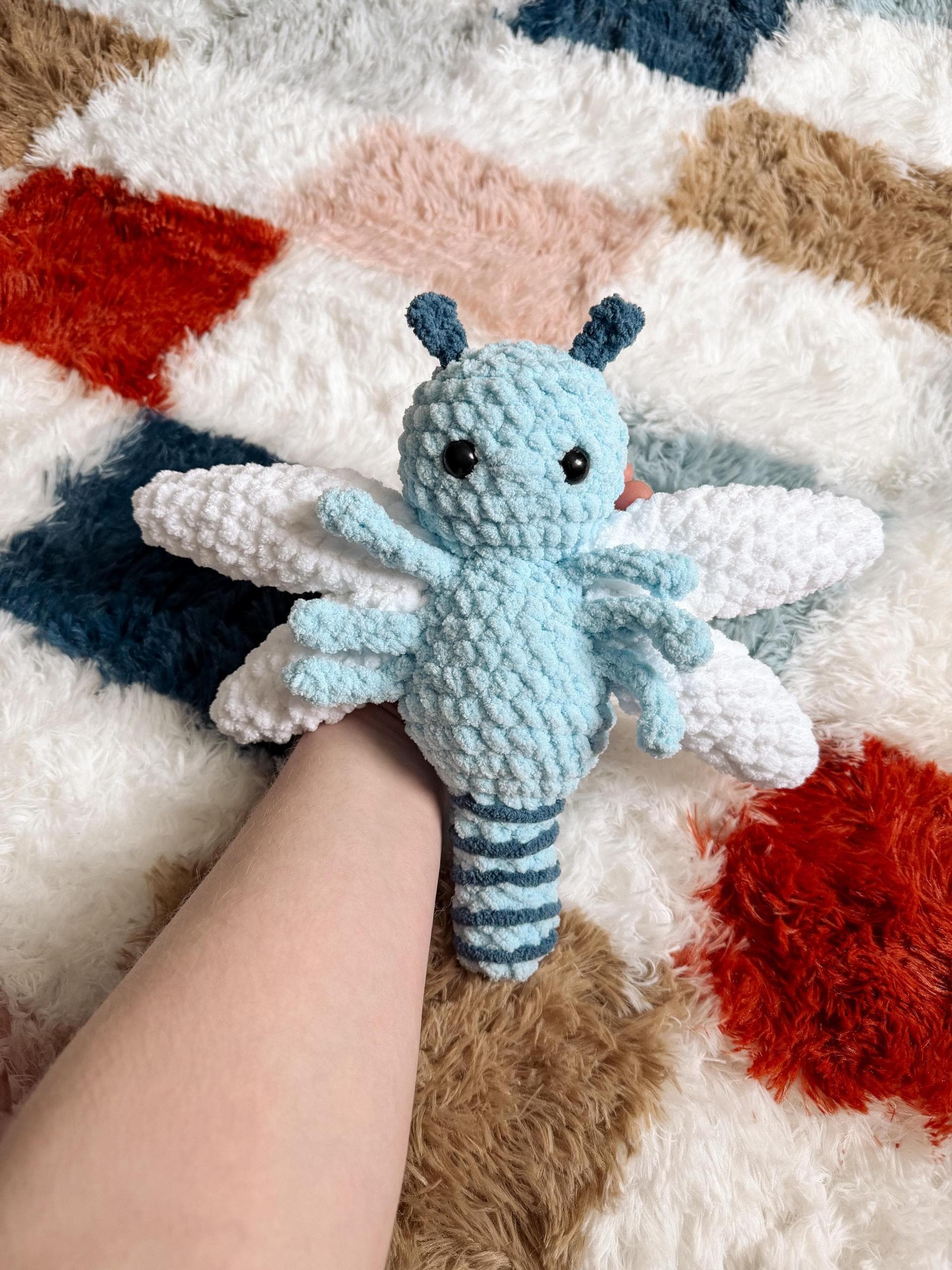 spindle the dragonfly | amigurumi dragonfly pattern, low sew, crochet pattern, amigurumi, spring crochet pattern, bug crochet pattern