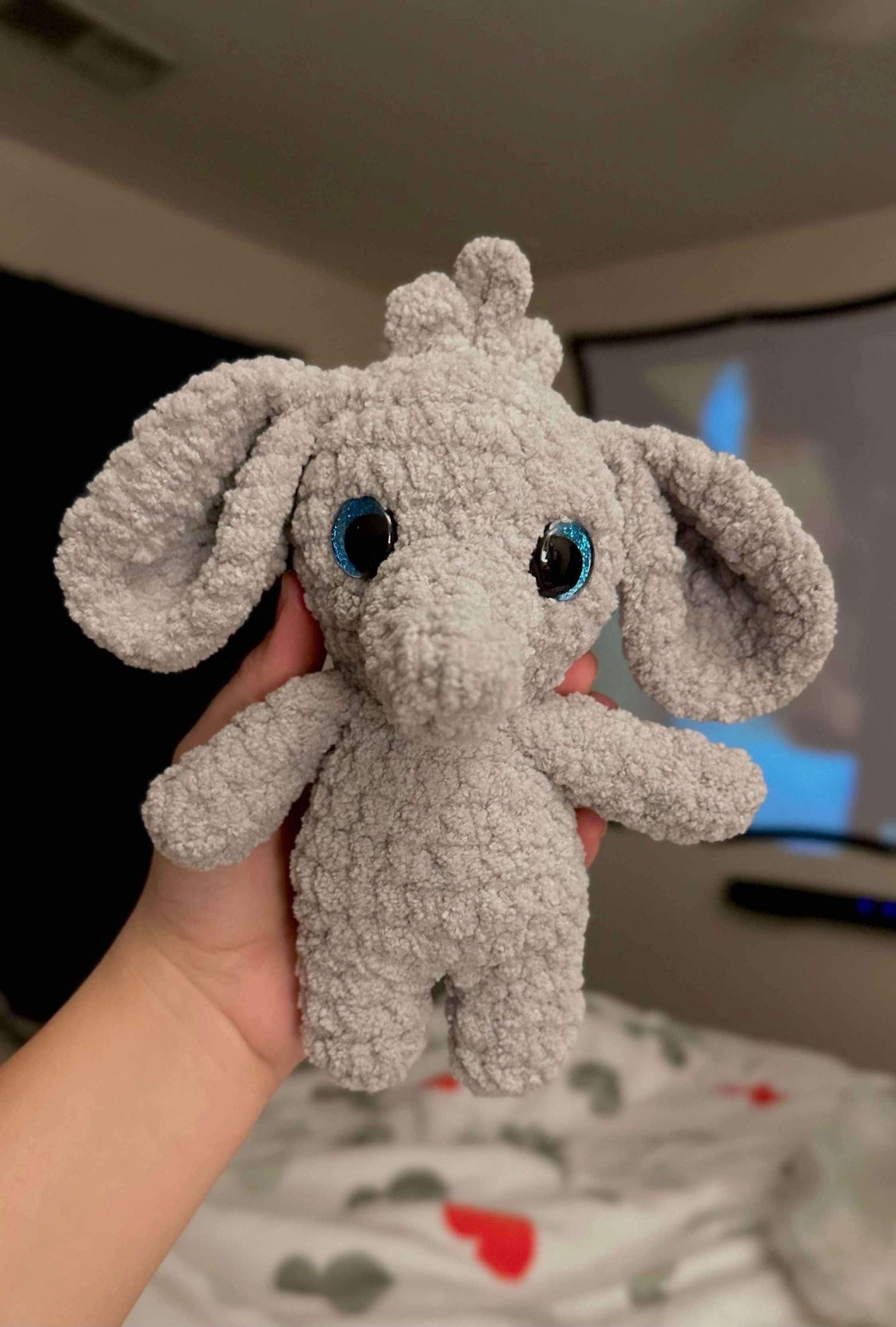 Itty belly elephant- elephant crochet pattern, crochet pattern, elephant, amigurumi, low sew, madelinemaeco, safari crochet thumbnail 2