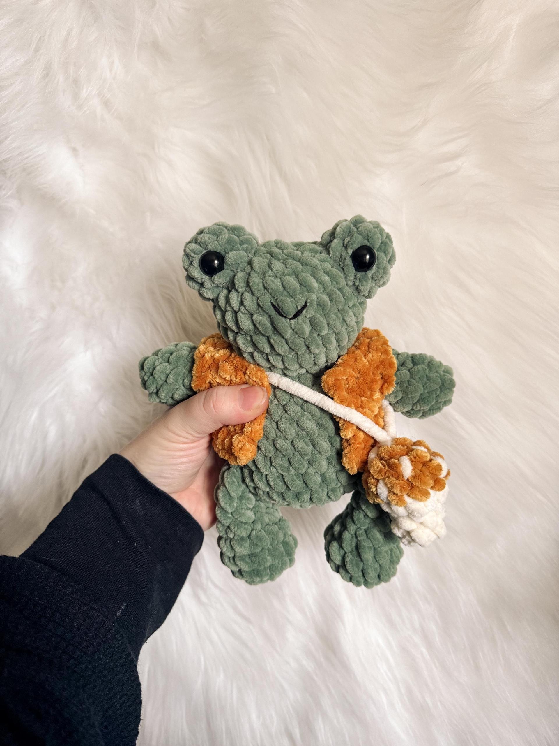 tad + lily the frog | 2-in-1, amigurumi frog pattern, low sew, crochet pattern, spring crochet, crochet chunky yarn pattern, madelinemaeco