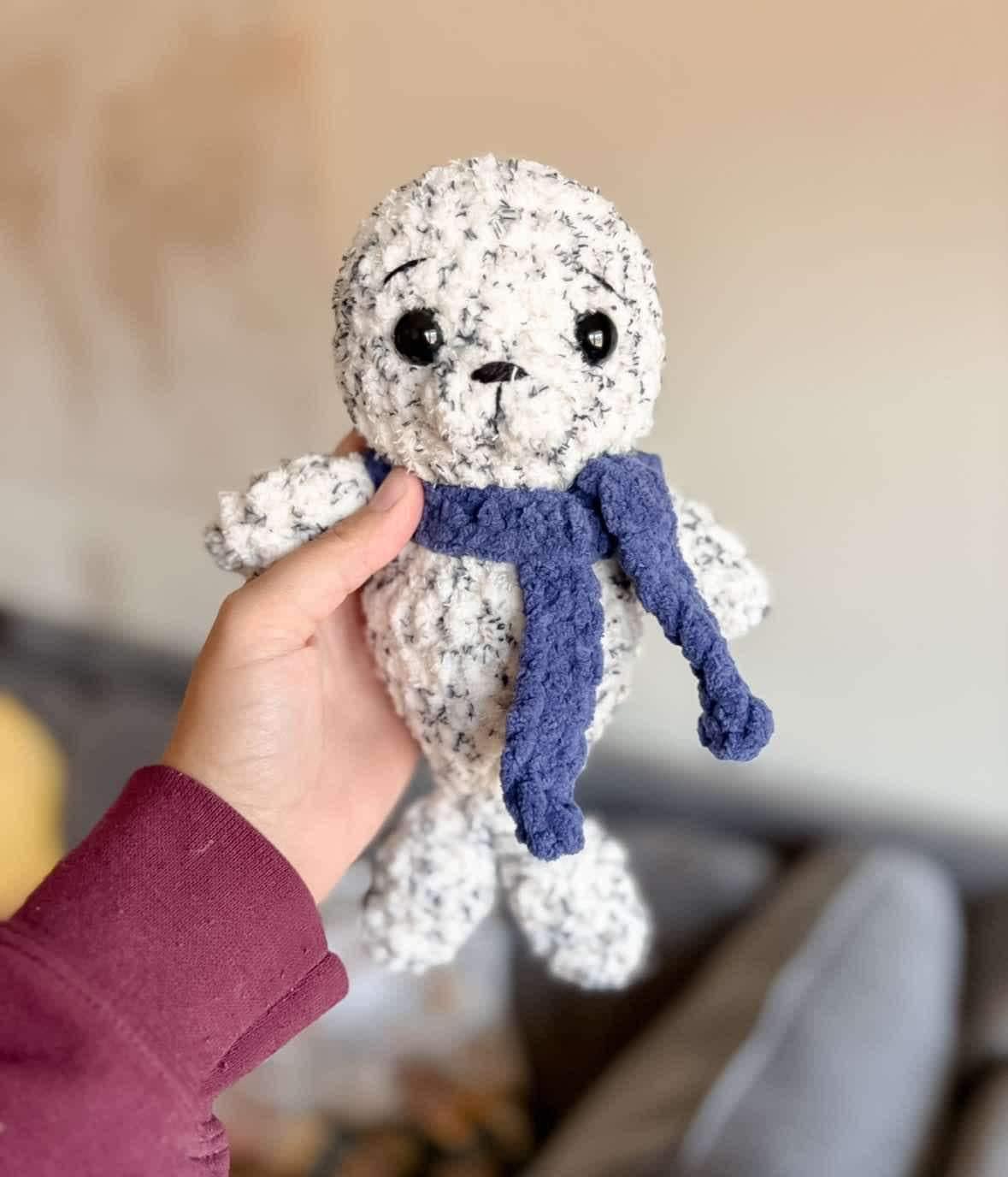 Crochet seal pattern- seal amigurumi pattern, Christmas pattern, crochet, crochet pattern, Christmas crochet patterns, amigurumi thumbnail 5