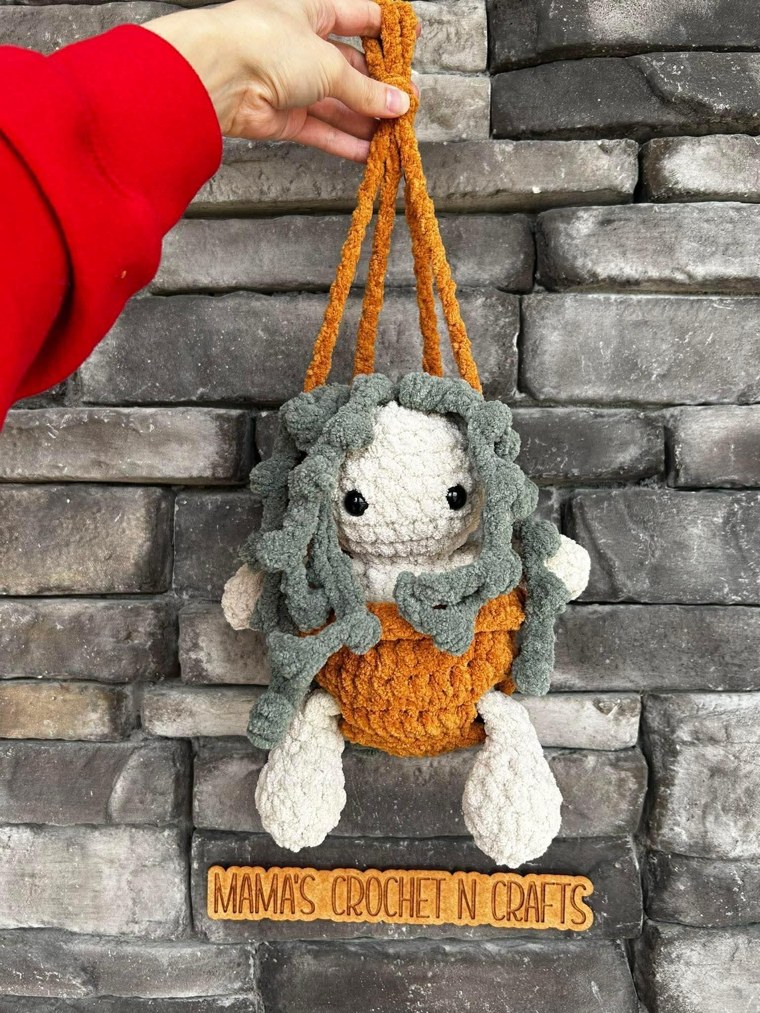 string of pearls | amigurumi plant pattern, low sew, crochet pattern, amigurumi, spring crochet pattern, boho pattern, crochet plant thumbnail 6