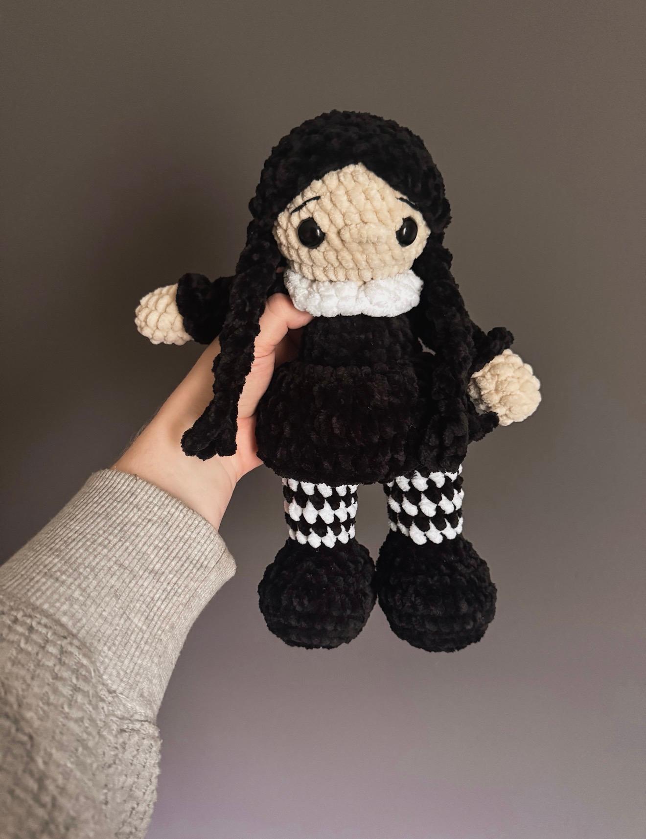 Goth Girl Crochet Pattern