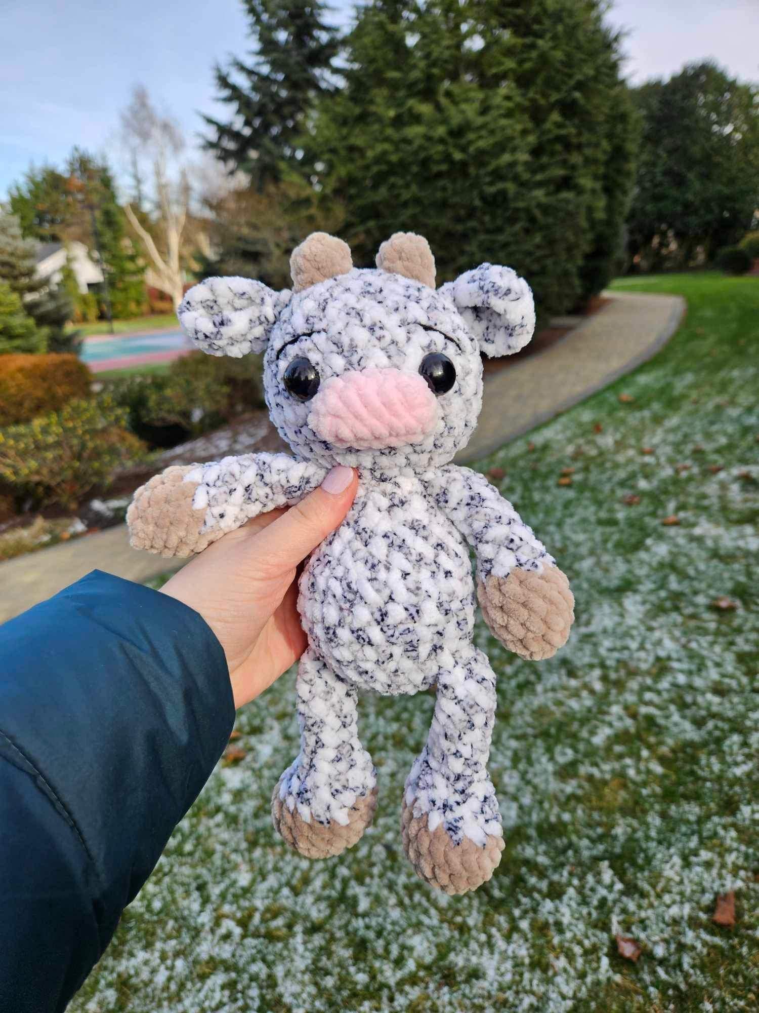 Cashew the Cow Pattern- Amigurumi cow, crochet cow, cow pattern thumbnail 2