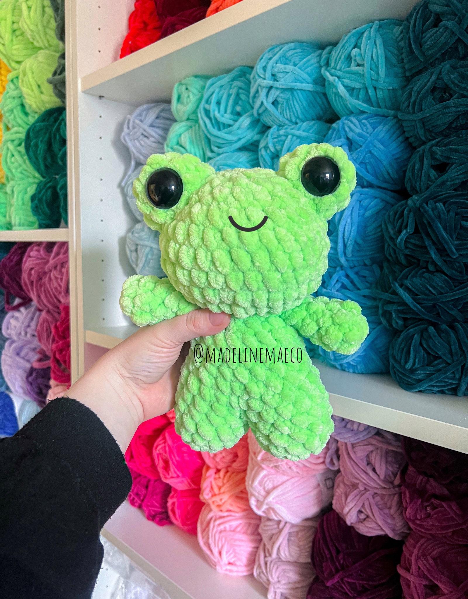 Baby Frog crochet pattern: frog amigurumi pattern, frog crochet pattern, amigurumi crochet pattern, low sew pattern thumbnail 2