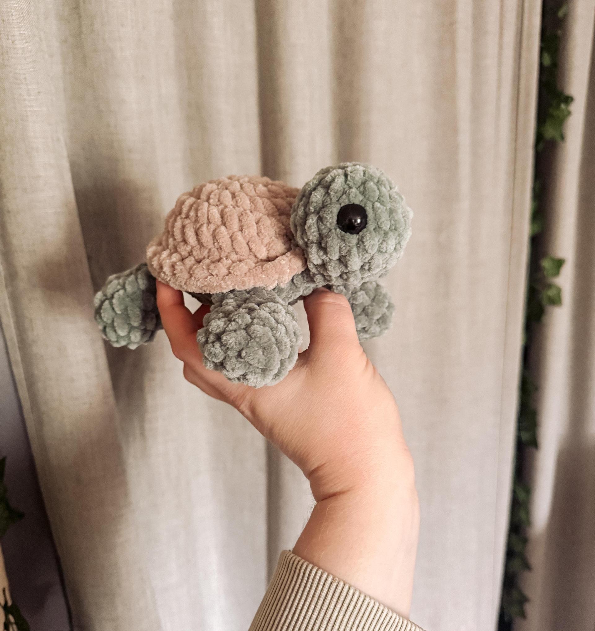 sprout the turtle- crochet pattern, tortoise crochet pattern, turtle amigurumi pattern, no sew, land turtle crochet pattern, amigurumi