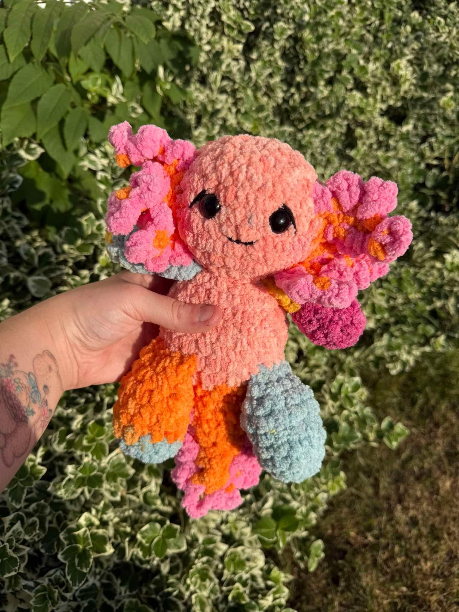 peach the axoltol | crochet Axoltol pattern, low sew, crochet pattern, axoltol, crochet chunky yarn pattern, plush crochet thumbnail 9