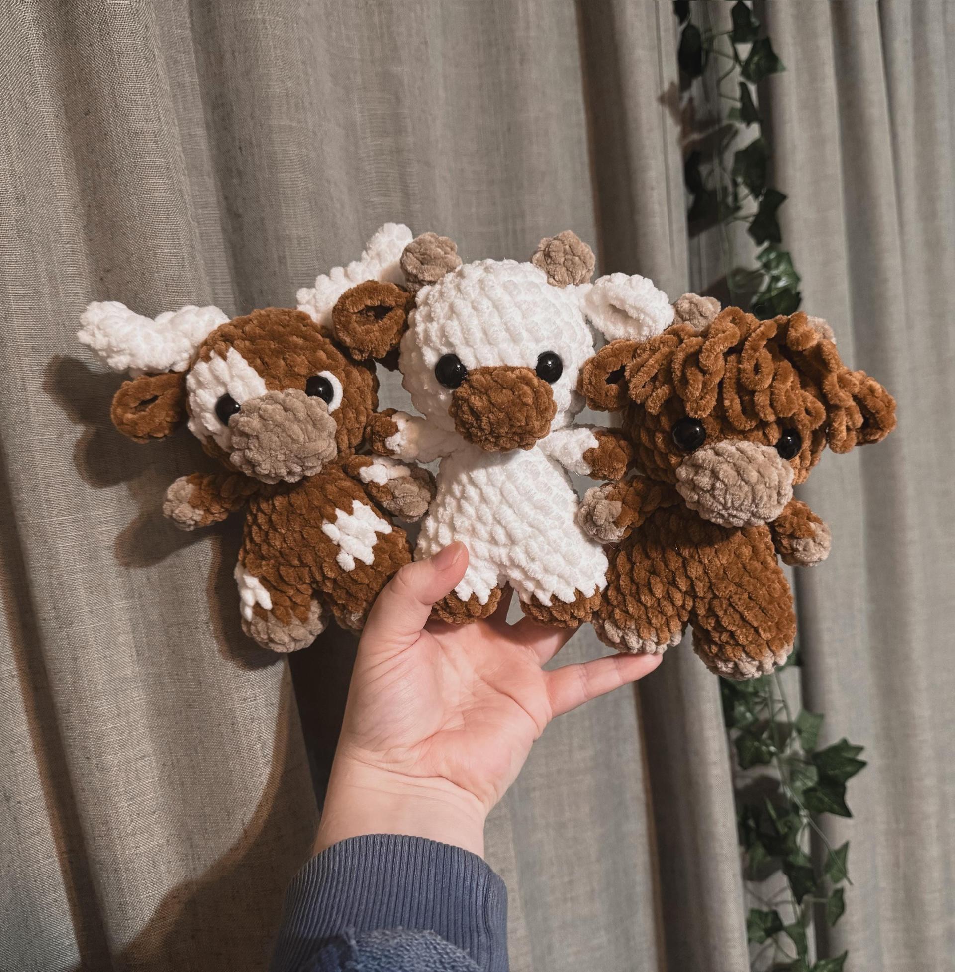 Baby cows TRIO pattern- baby longhorn, baby cow, baby highland, crochet cow pattern, amigurumi, highland, longhorn, cow