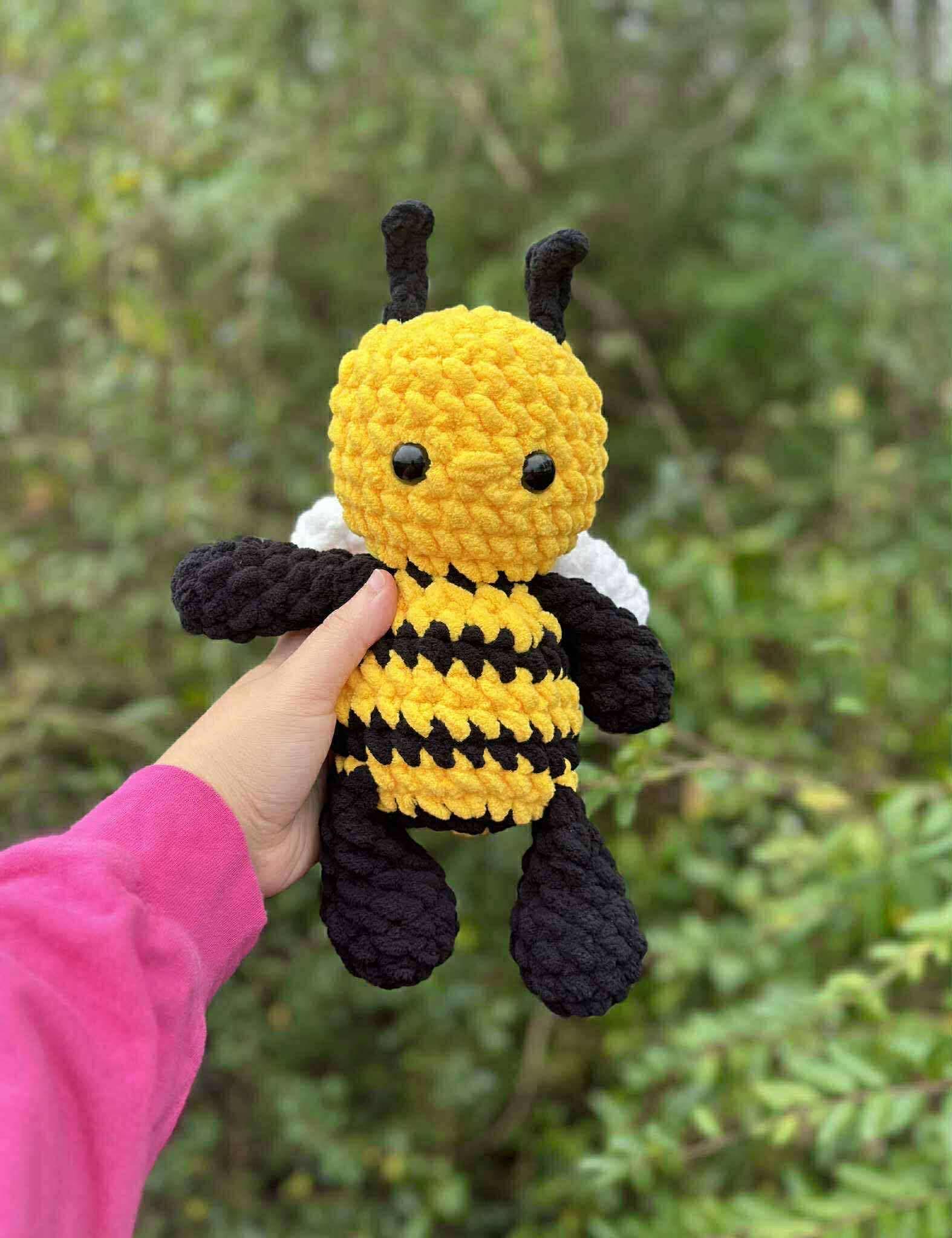 bumble the bee | amigurumi bee pattern, low sew, crochet pattern, amigurumi, spring crochet pattern thumbnail 5