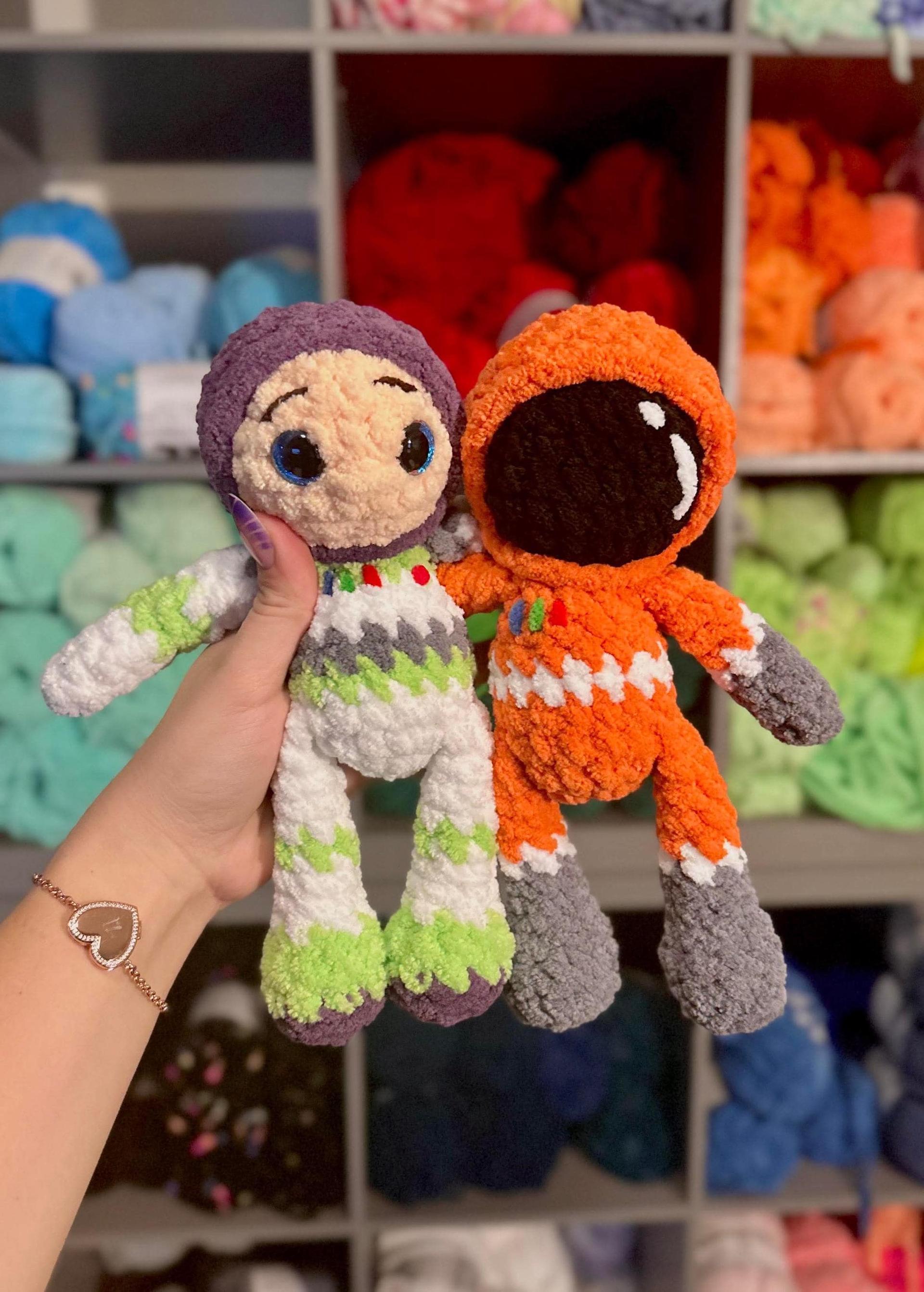 astronaut | doll, astronaut, amigurumi pattern, doll crochet, PDF pattern, low sew, plush yarn, crochet pattern, space, thumbnail 3