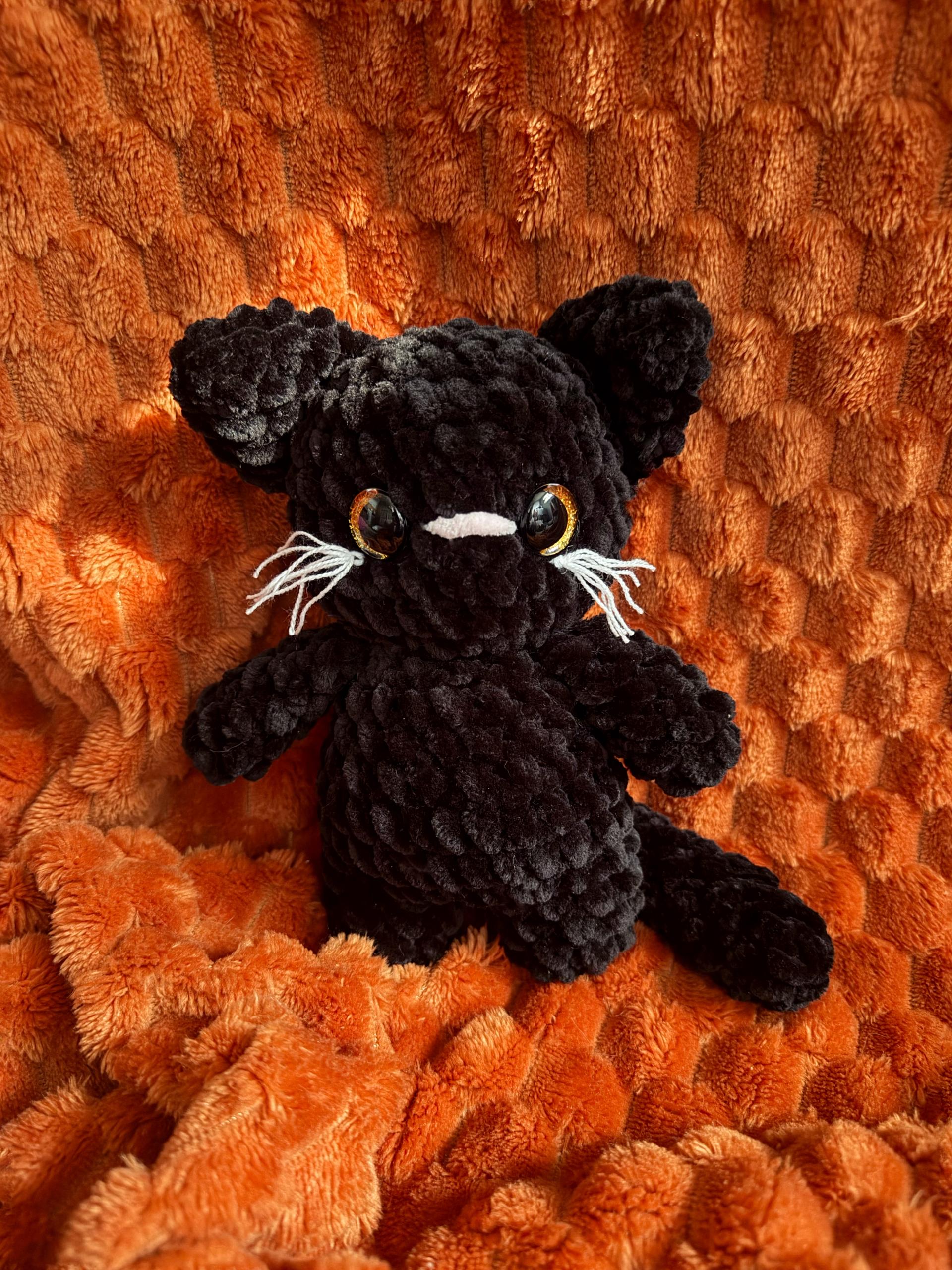 itty belly boo kitty- crochet cat pattern, Halloween amigurumi, low sew, black cat, crochet pattern