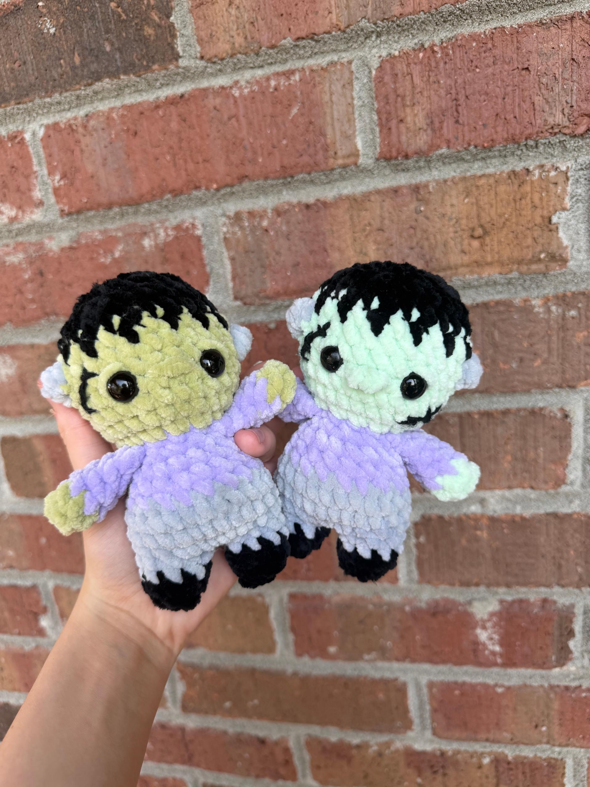 itty belly Frankenstein- crochet pattern, Halloween amigurumi, no sew, Frankenstein thumbnail 6