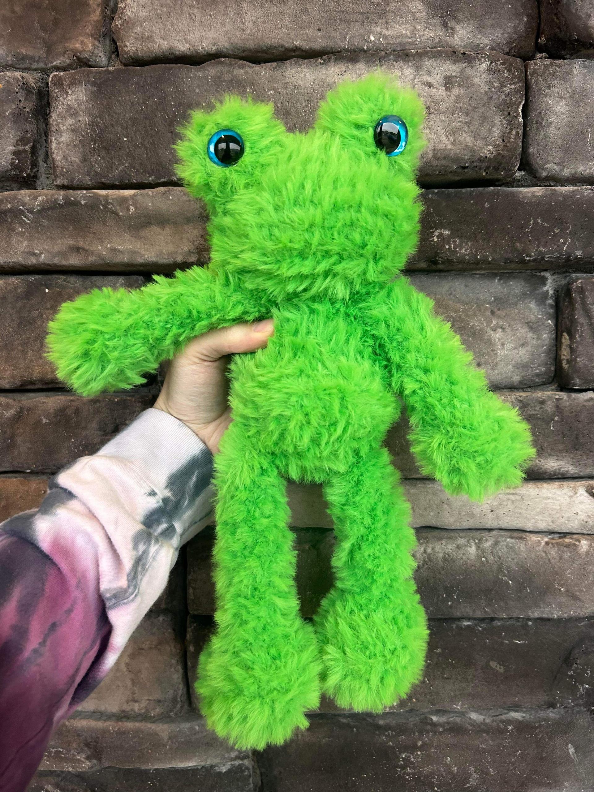 Finley Frog Pattern- frog amigurumi, crochet frog, frog pattern, crochet pattern, spring crochet pattern, frog prince c thumbnail 5