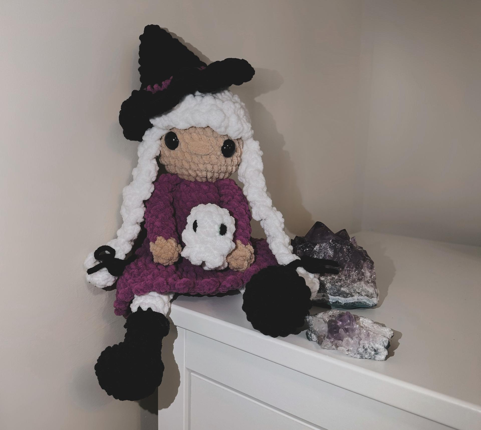 Willow witch pattern- Halloween crochet, Halloween amigurumi, witch amigurumi, witch doll crochet, Halloween doll croch