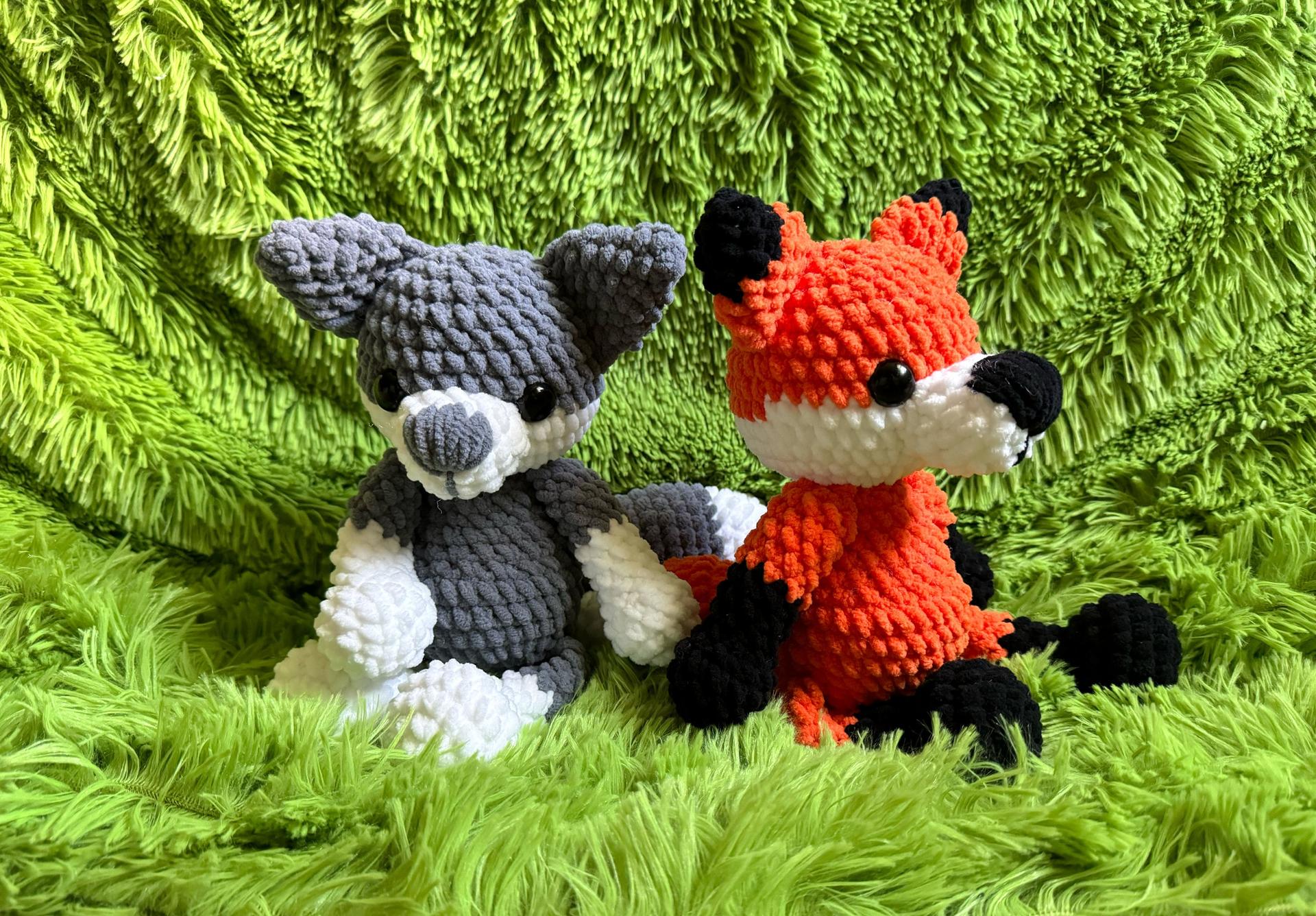 Forrest fox and Wynter pattern, crochet fox pattern, crochet wolf pattern thumbnail 4