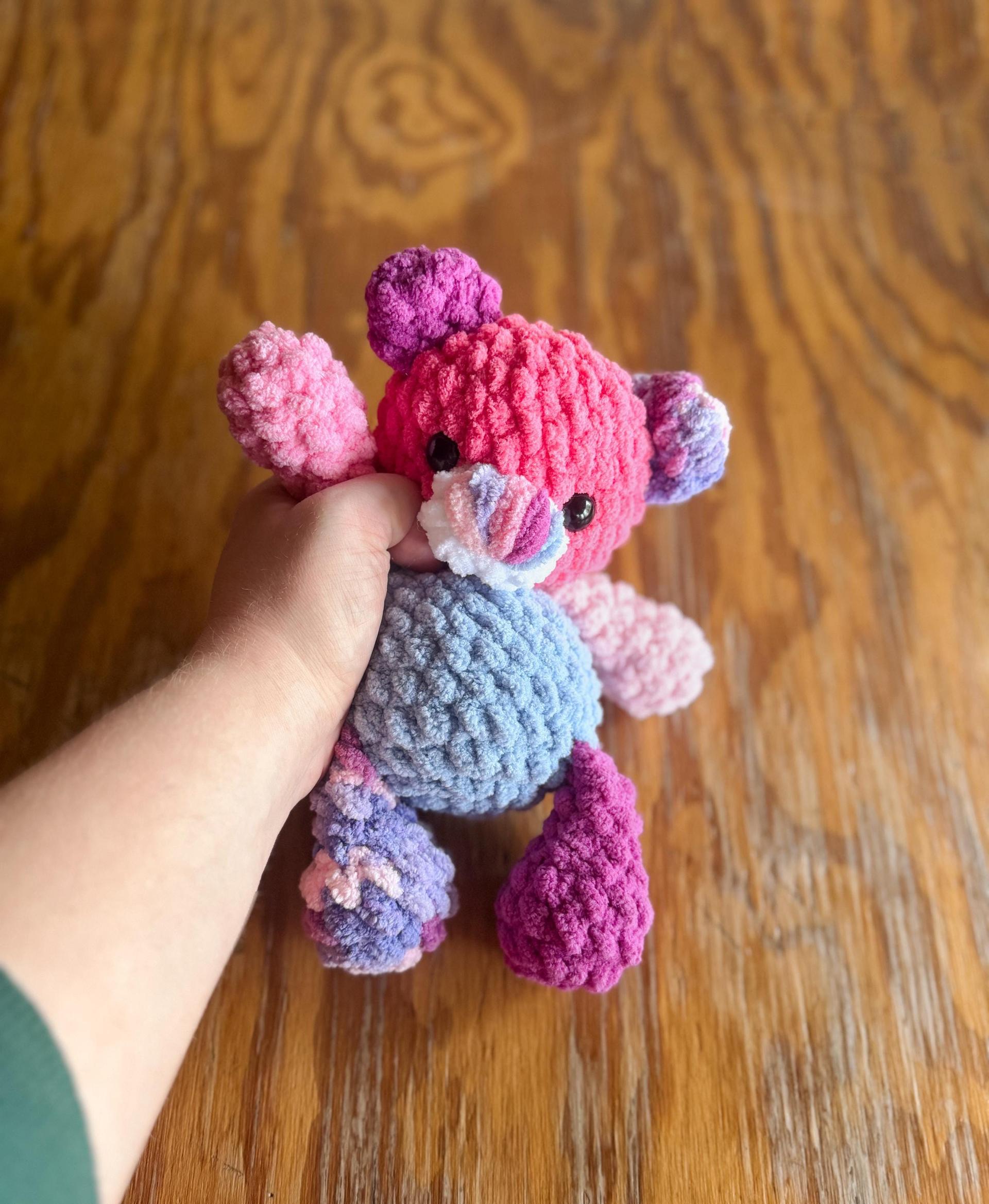 honey the bear | crochet bear pattern, low sew, crochet pattern, crochet chunky yarn pattern, plush crochet