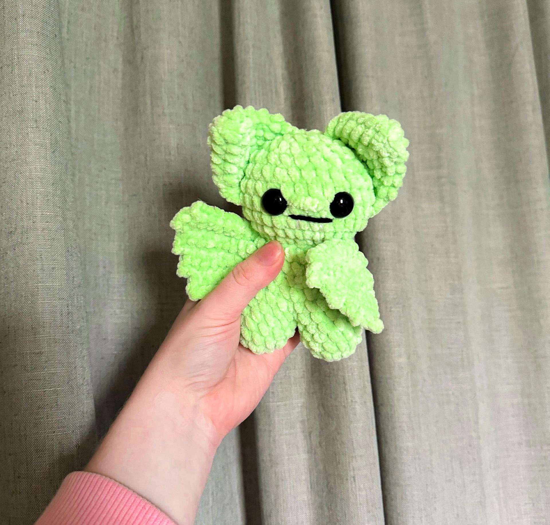 Baby bat- crochet pattern, bat amigurumi, amigurumi pattern, Halloween crochet pattern, bat