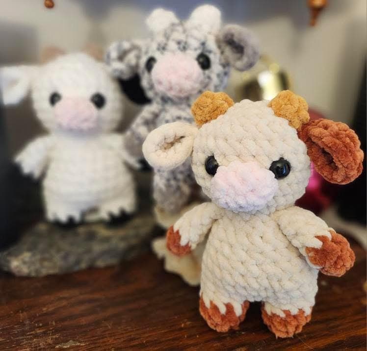 itty belly cow- crochet cow, cow pattern, cow amigurumi, pattern, amigurumi, low sew crochet pattern thumbnail 5