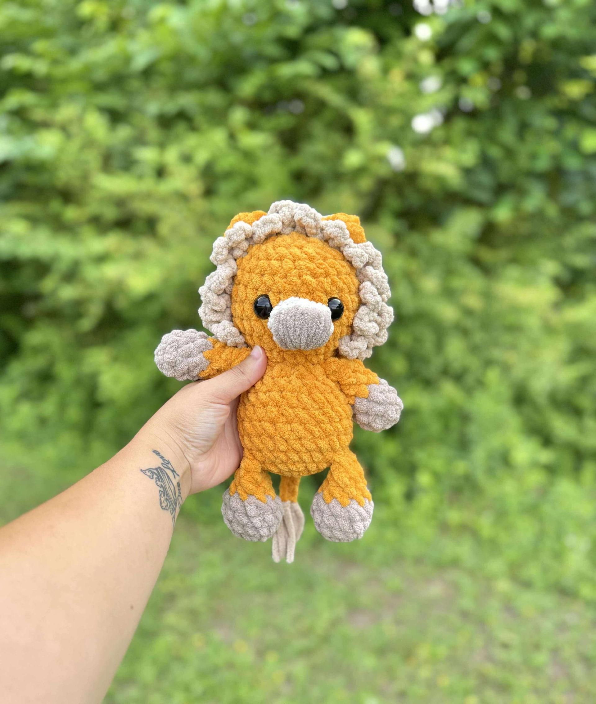 pride the lion | amigurumi lion pattern, low sew, crochet pattern, crochet lion, safari, crochet safari pattern, pattern, pdf thumbnail 3