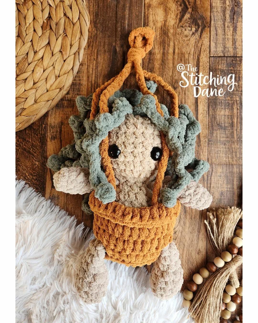 string of pearls | amigurumi plant pattern, low sew, crochet pattern, amigurumi, spring crochet pattern, boho pattern, crochet plant thumbnail 2