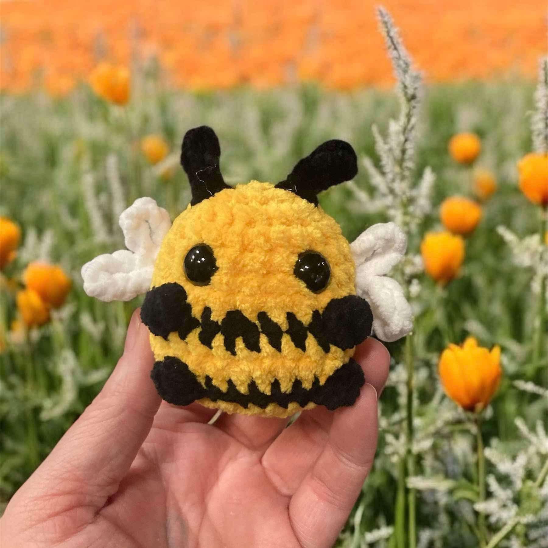 PDF pattern- no sew amigurumi, crochet cow, crochet sheep, crochet bee, crochet pig, crochet farm animals, fast crochet thumbnail 10