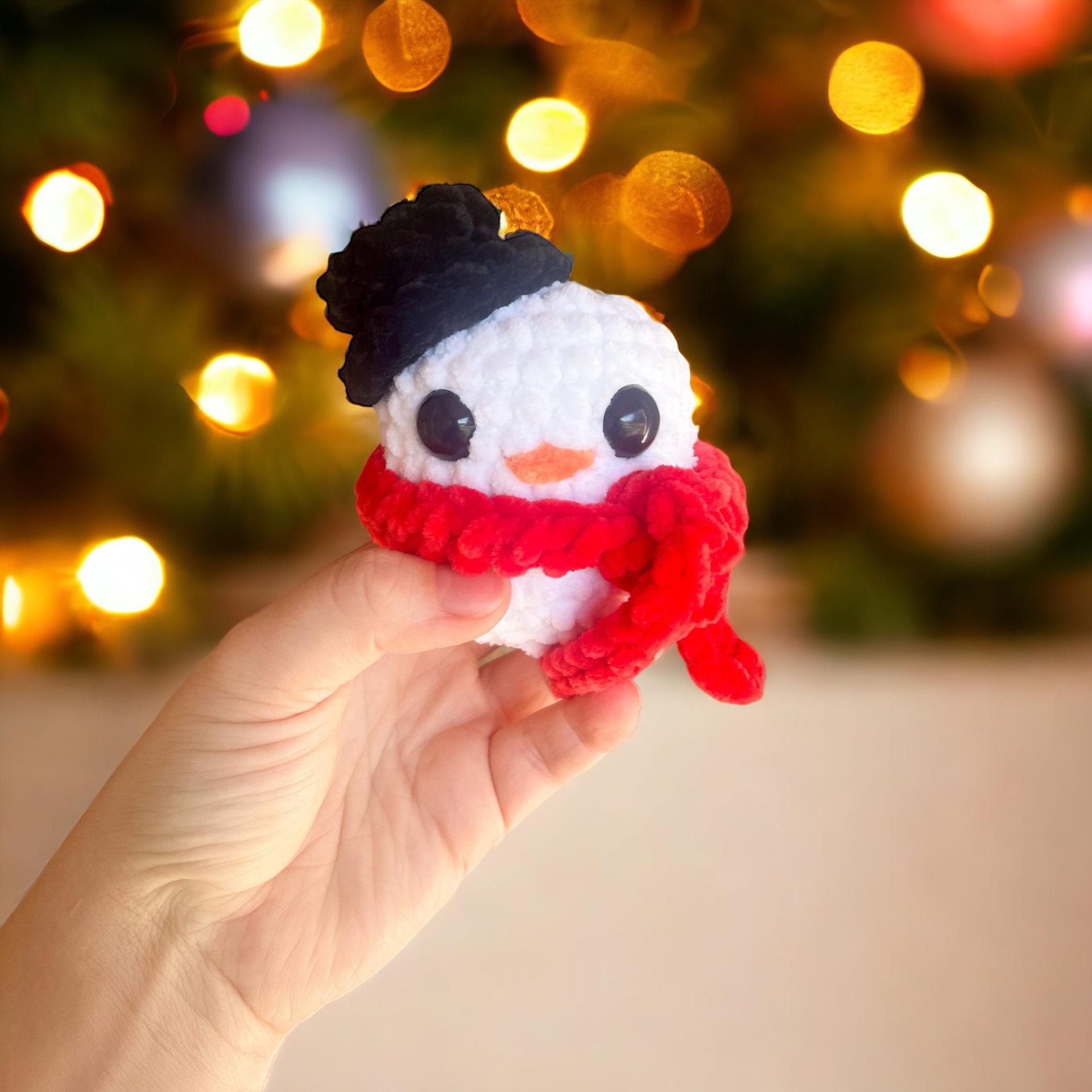 Snowman pal- crochet pattern, crochet Christmas pattern, crochet snowman