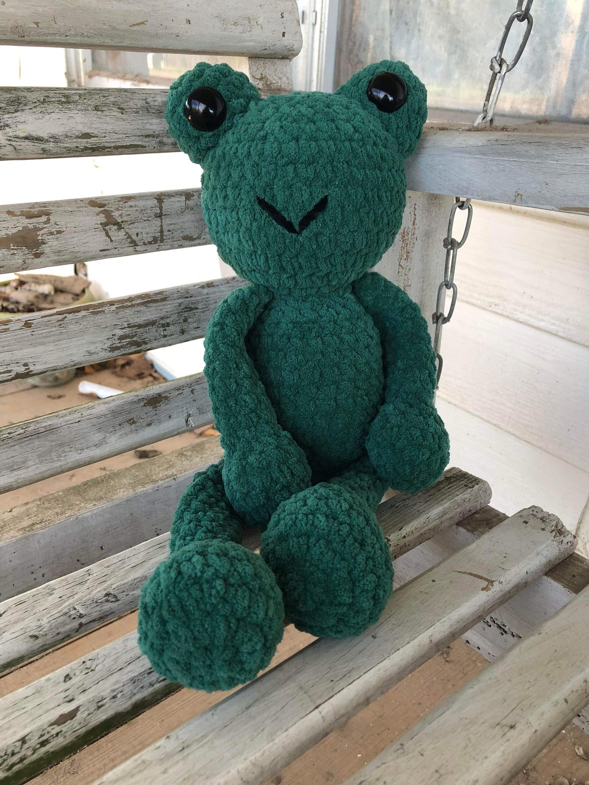 Finley Frog Pattern- frog amigurumi, crochet frog, frog pattern, crochet pattern, spring crochet pattern, frog prince c thumbnail 6
