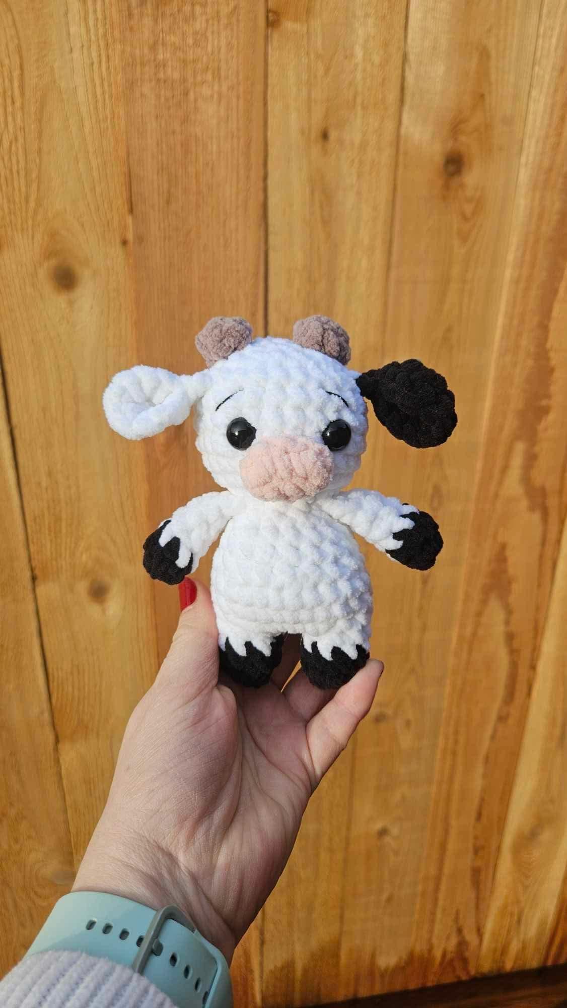 itty belly cow- crochet cow, cow pattern, cow amigurumi, pattern, amigurumi, low sew crochet pattern thumbnail 8