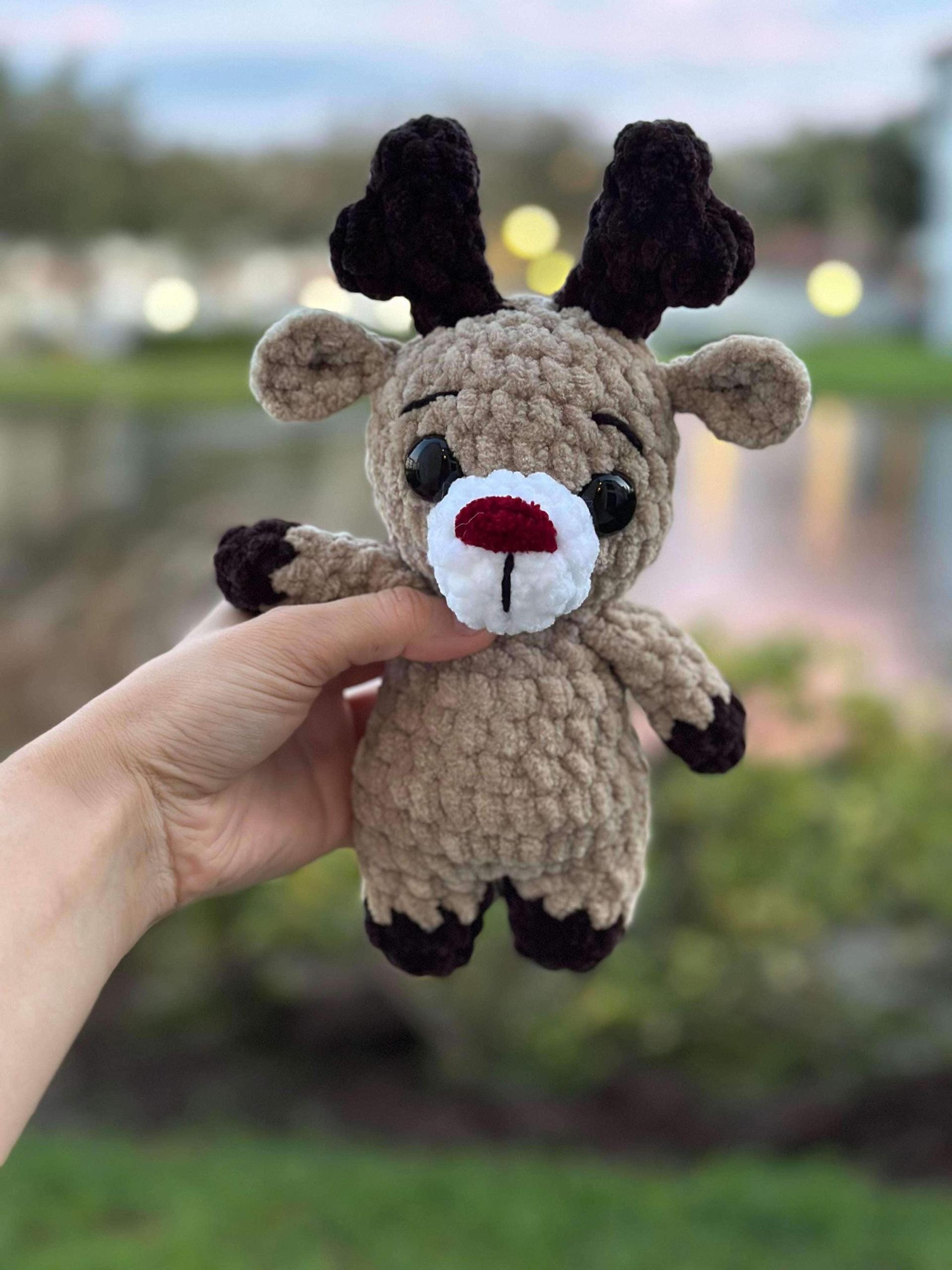 Crochet reindeer pattern- Christmas crochet pattern, amigurumi pattern, amigurumi reindeer, Rudolph crochet pattern thumbnail 5