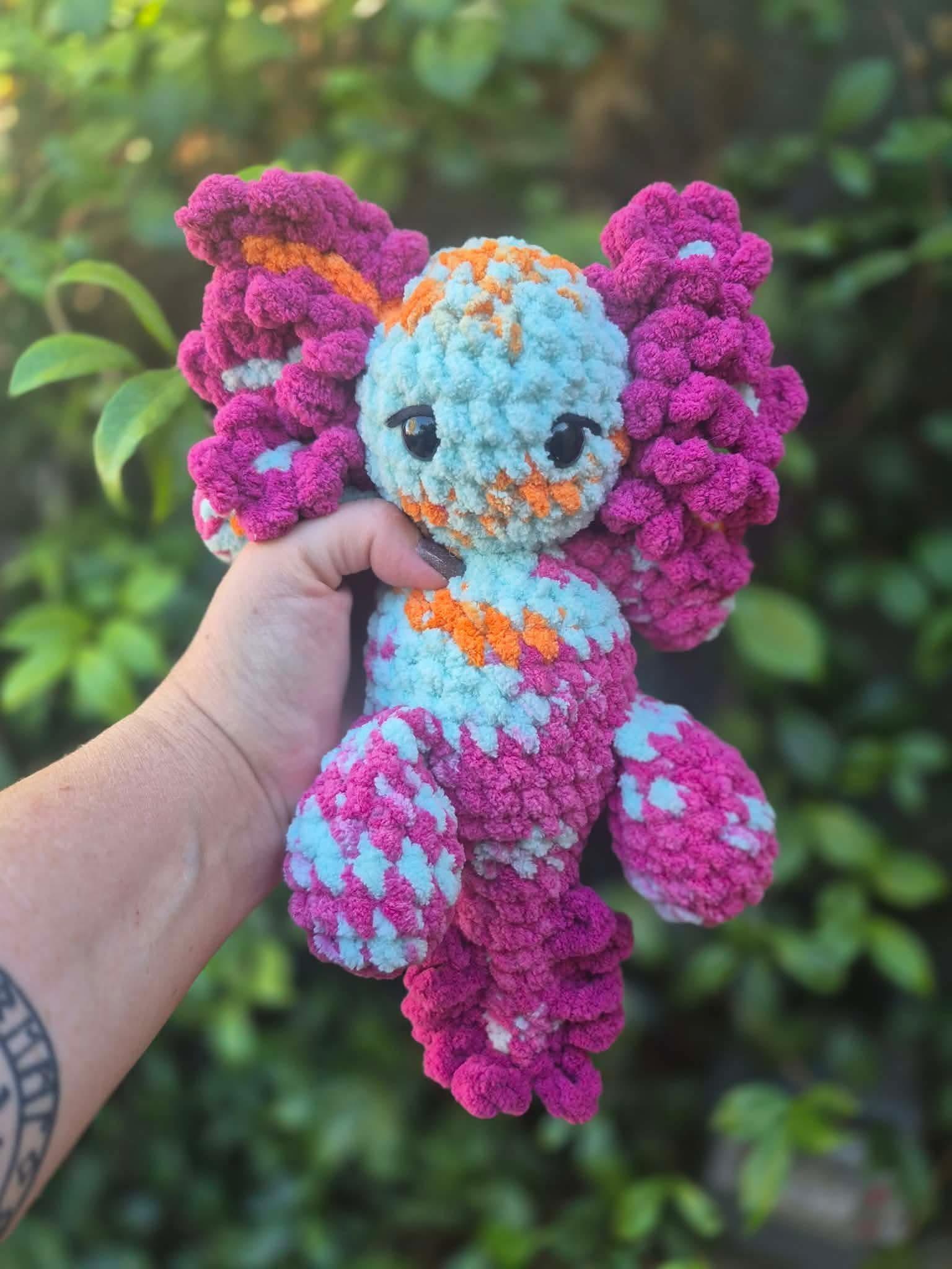 peach the axoltol | crochet Axoltol pattern, low sew, crochet pattern, axoltol, crochet chunky yarn pattern, plush crochet thumbnail 6
