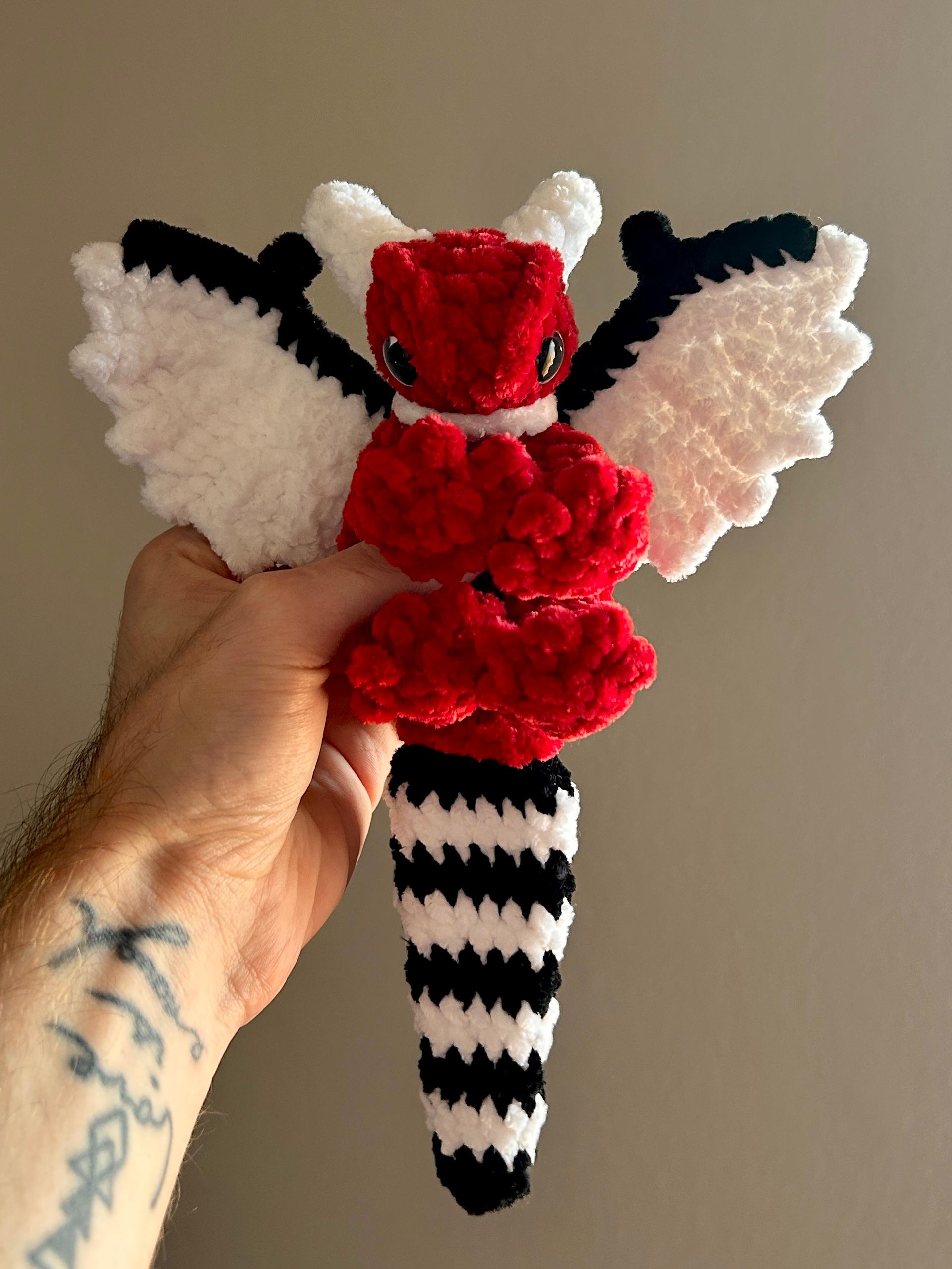 Rex the Dragon Snuggler Low Sew Crochet Amigurumi Pattern thumbnail 2