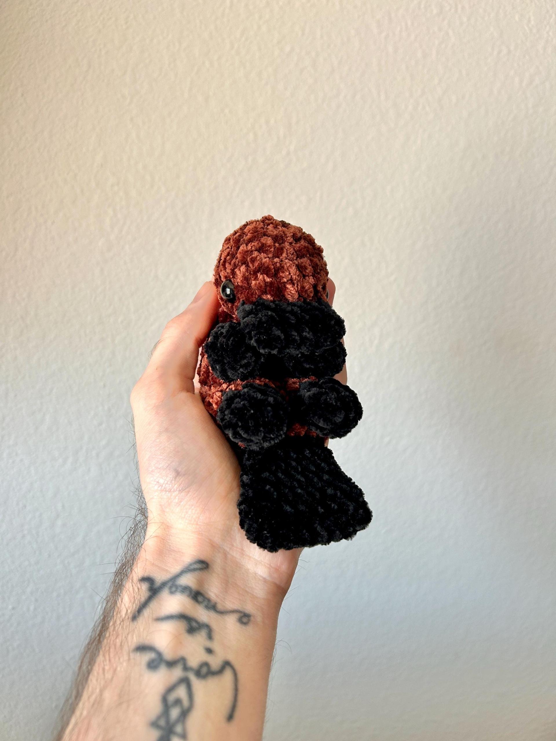 Charlie the Platypus Snuggler Low Sew Crochet Amigurumi Pattern thumbnail 3