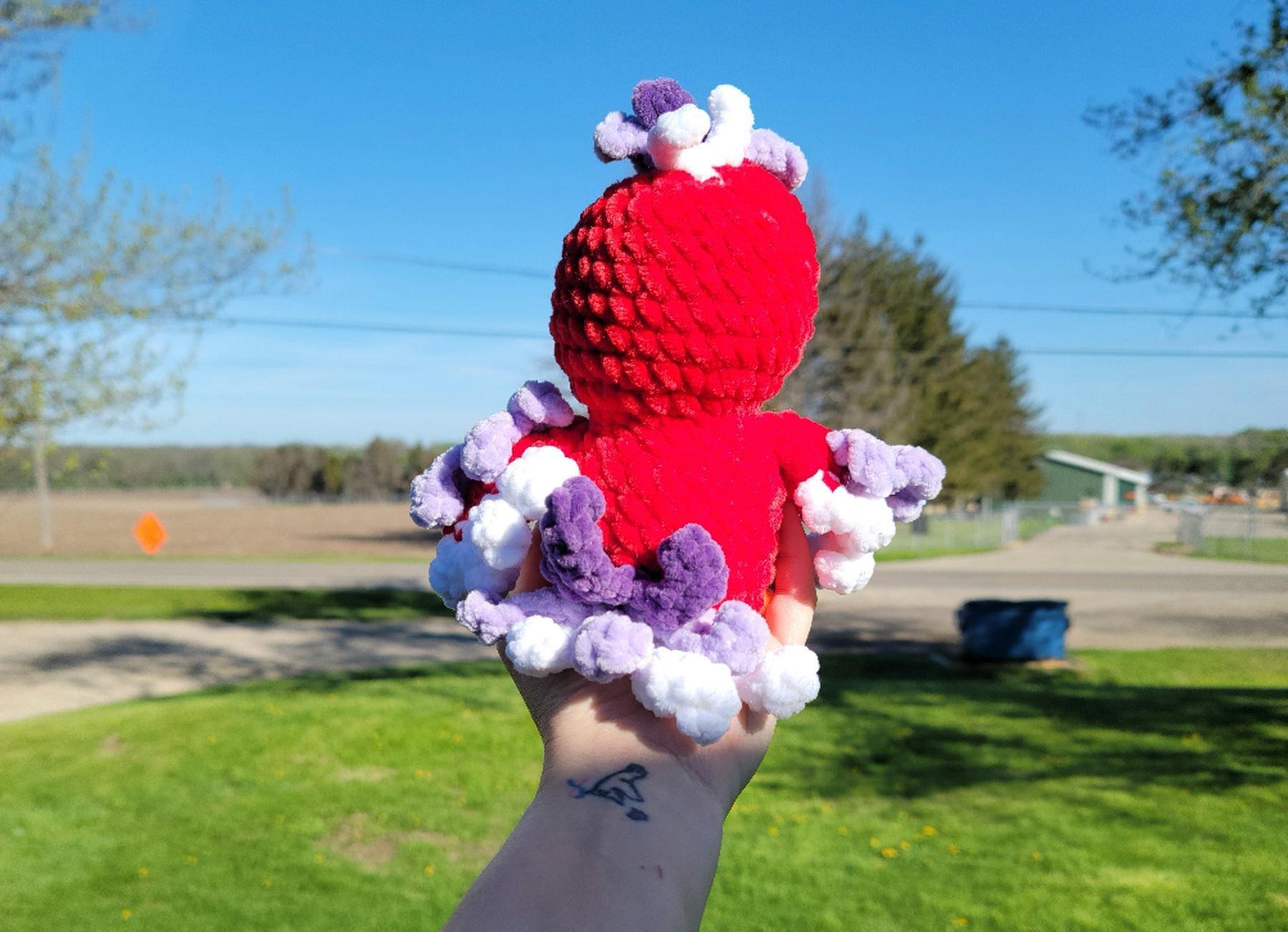 Small Crochet Bird thumbnail 2