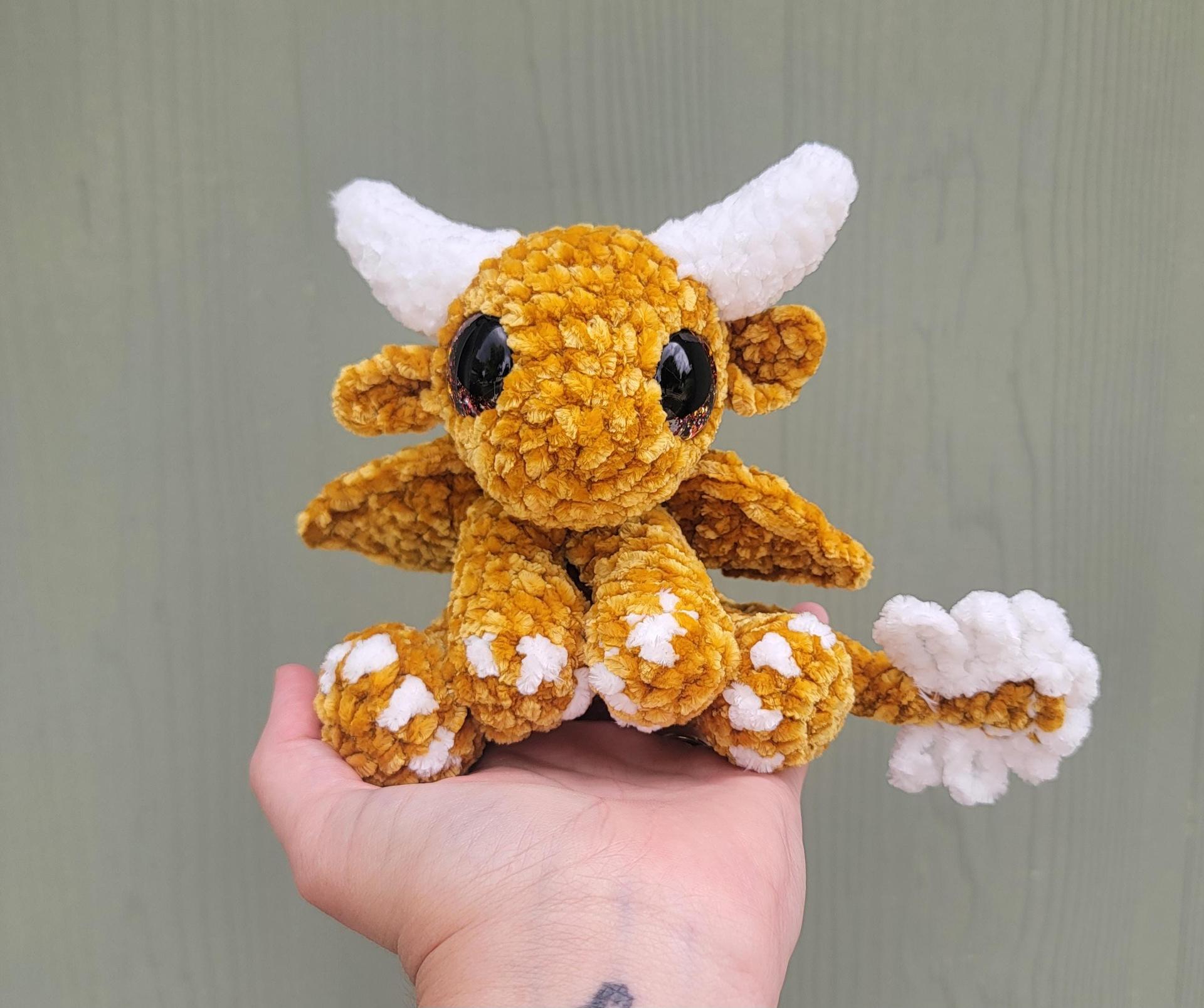 Crochet Feather Tail Dragon thumbnail 2