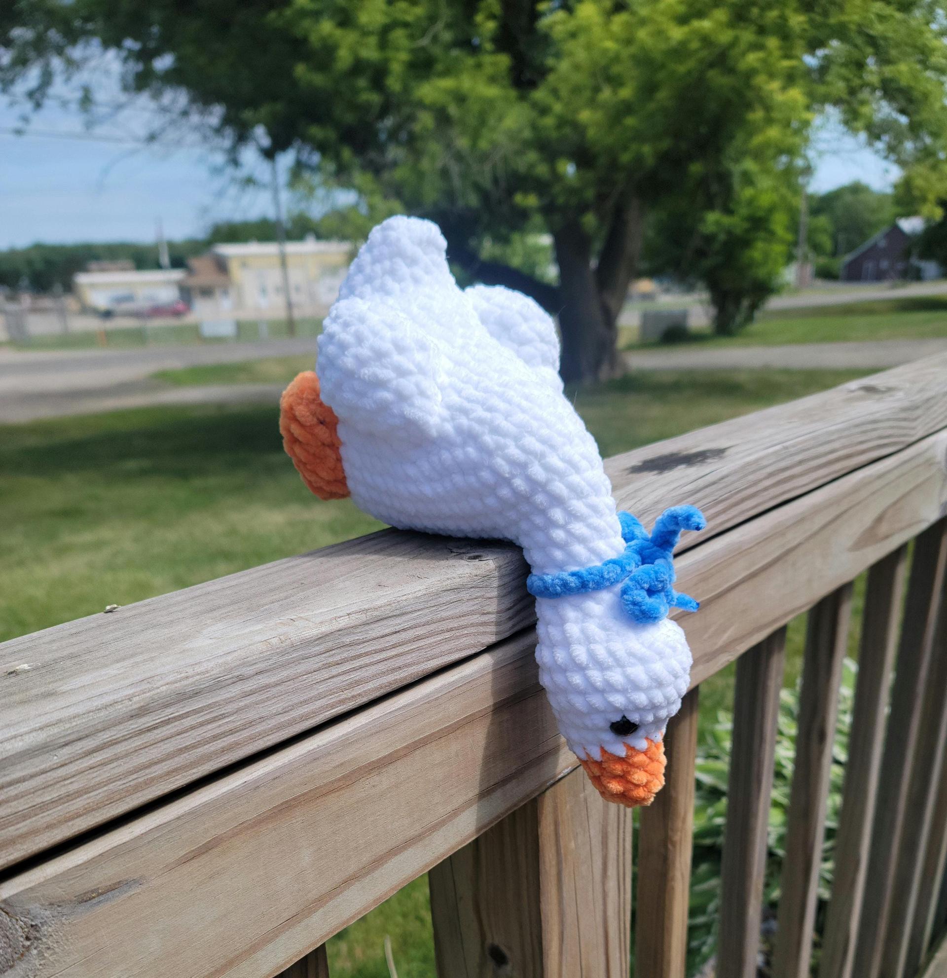Crochet Shelf Goose