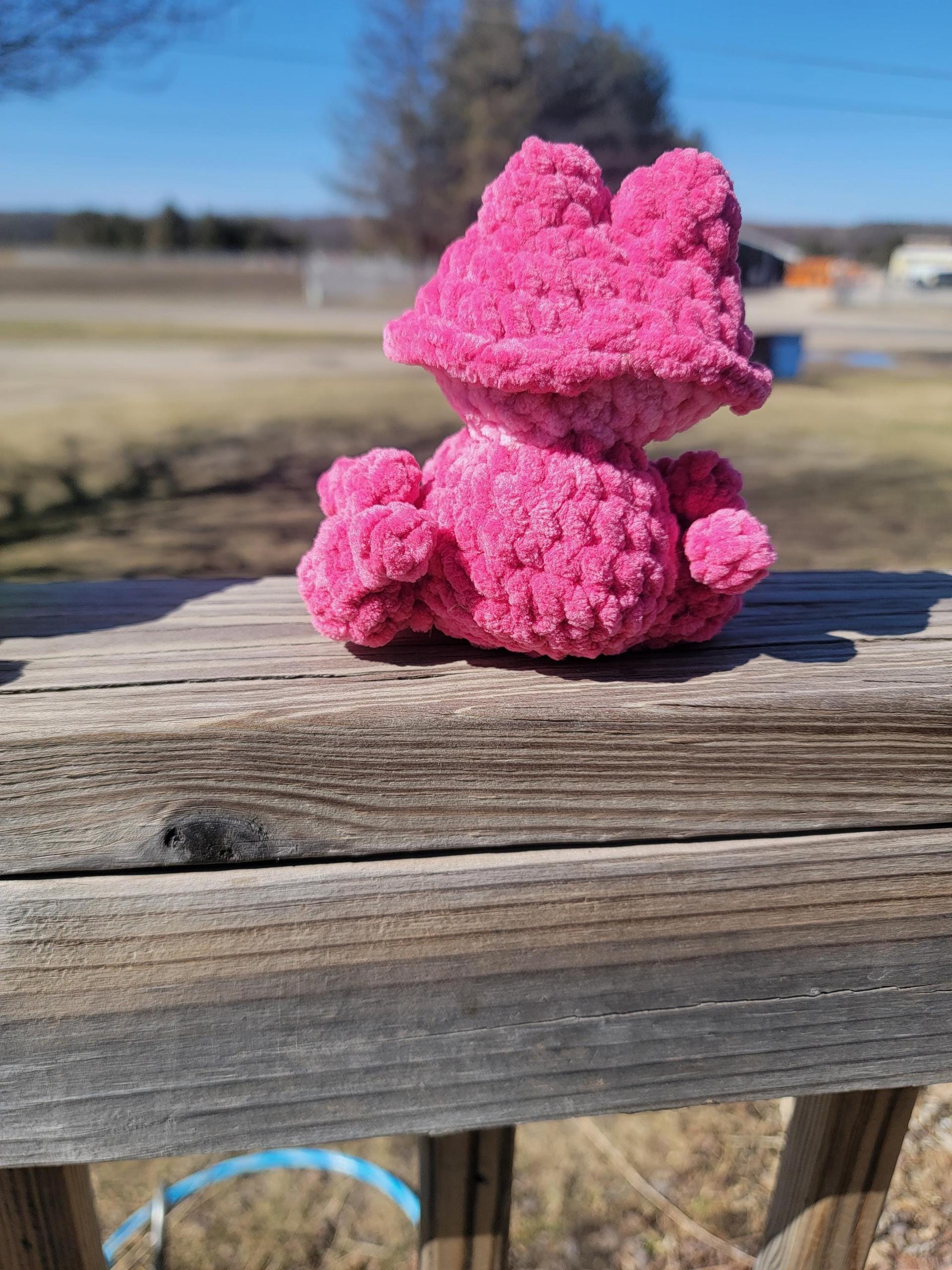 Puddles the mini crochet frog thumbnail 4