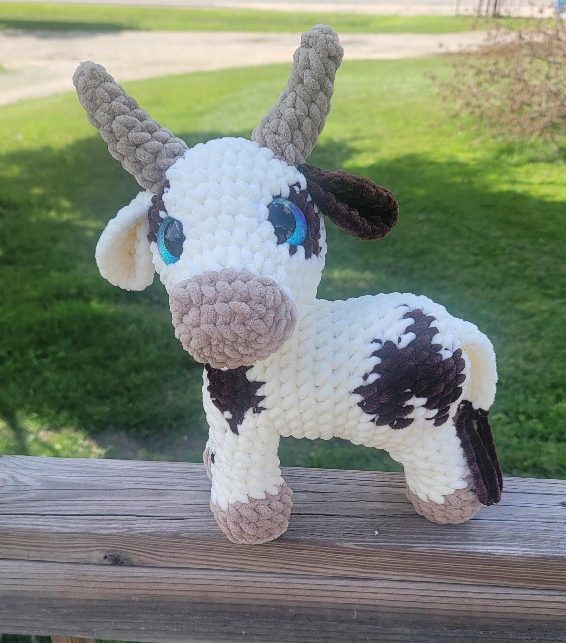 Handmade Crochet Cow Plushie – Custom Colors Available, Soft Yarn Toy