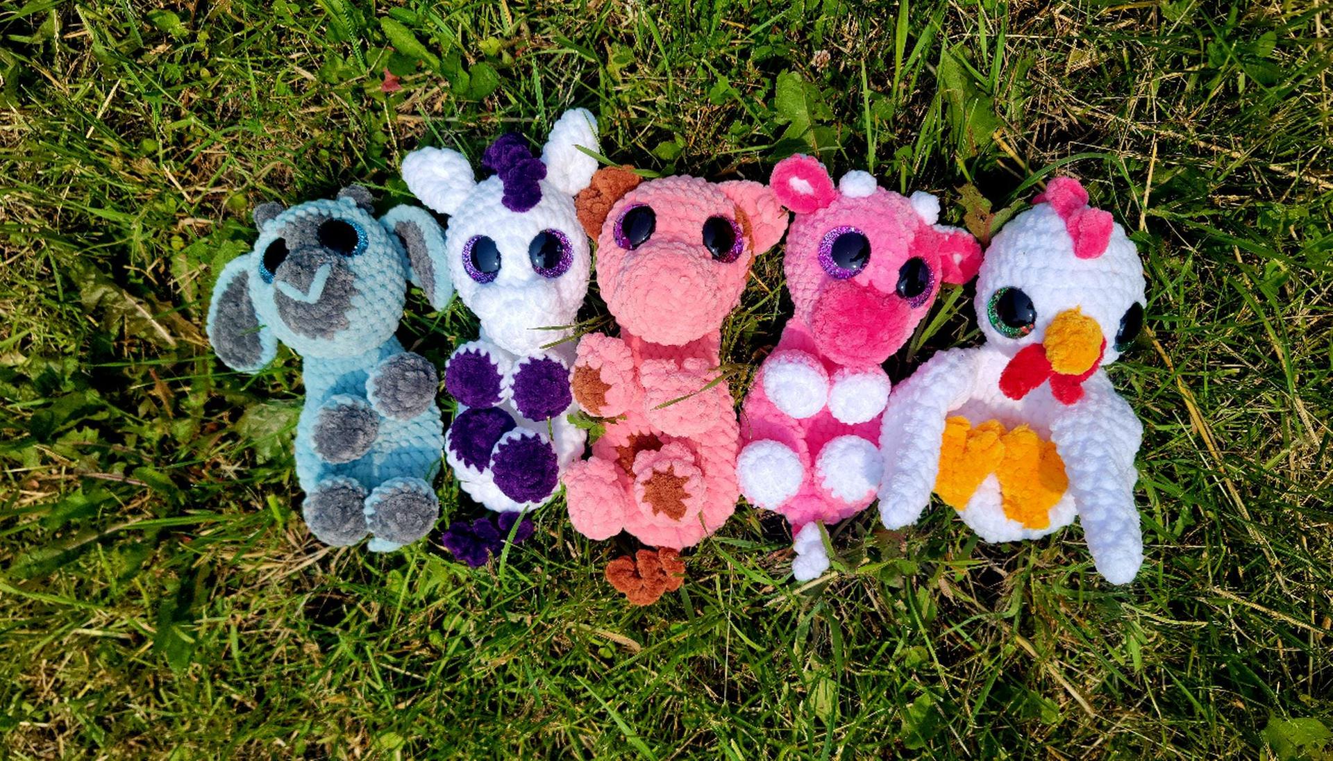 Crochet Farm Snuggler thumbnail 2