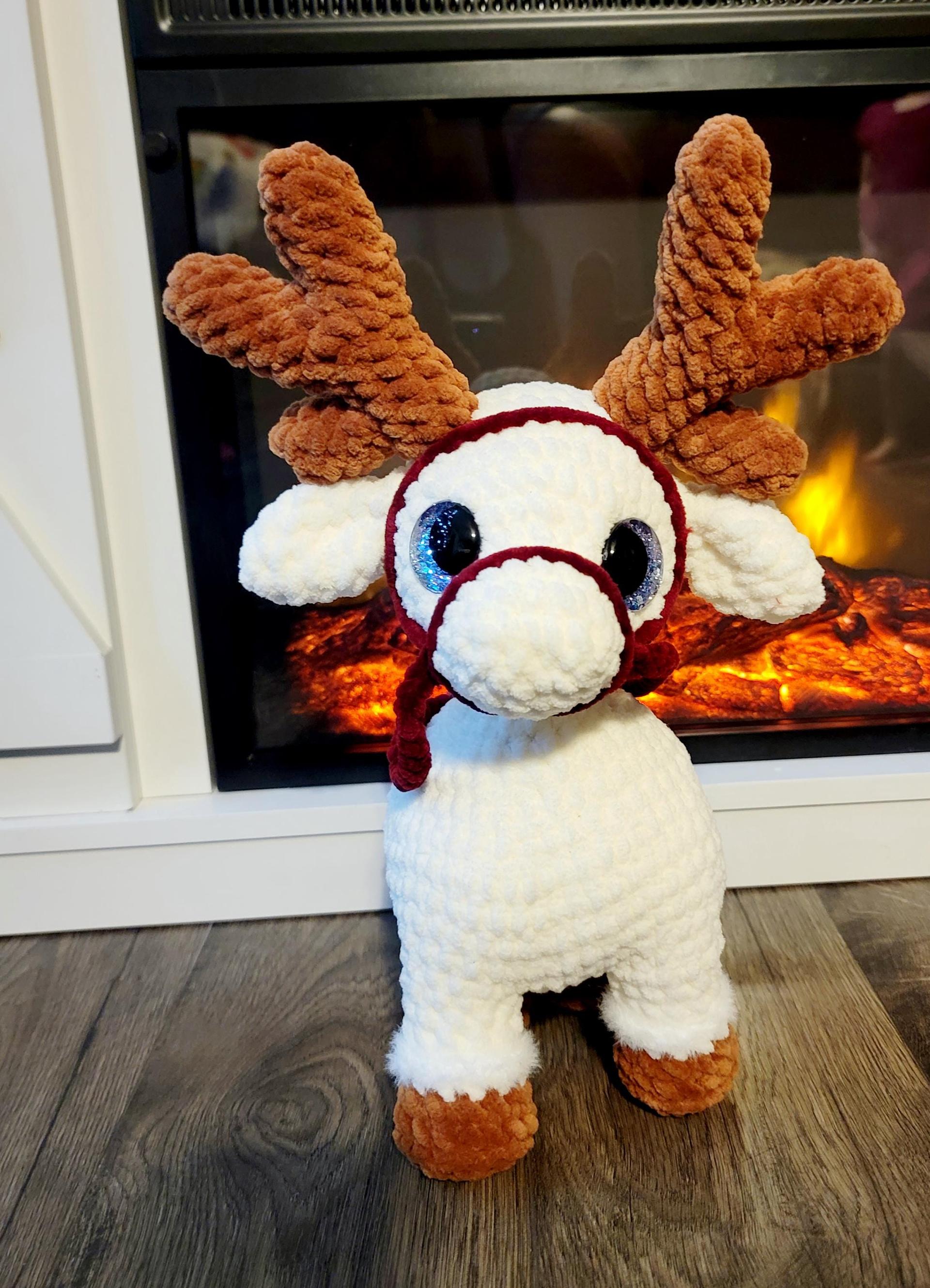 Bella the Crochet Reindeer thumbnail 2
