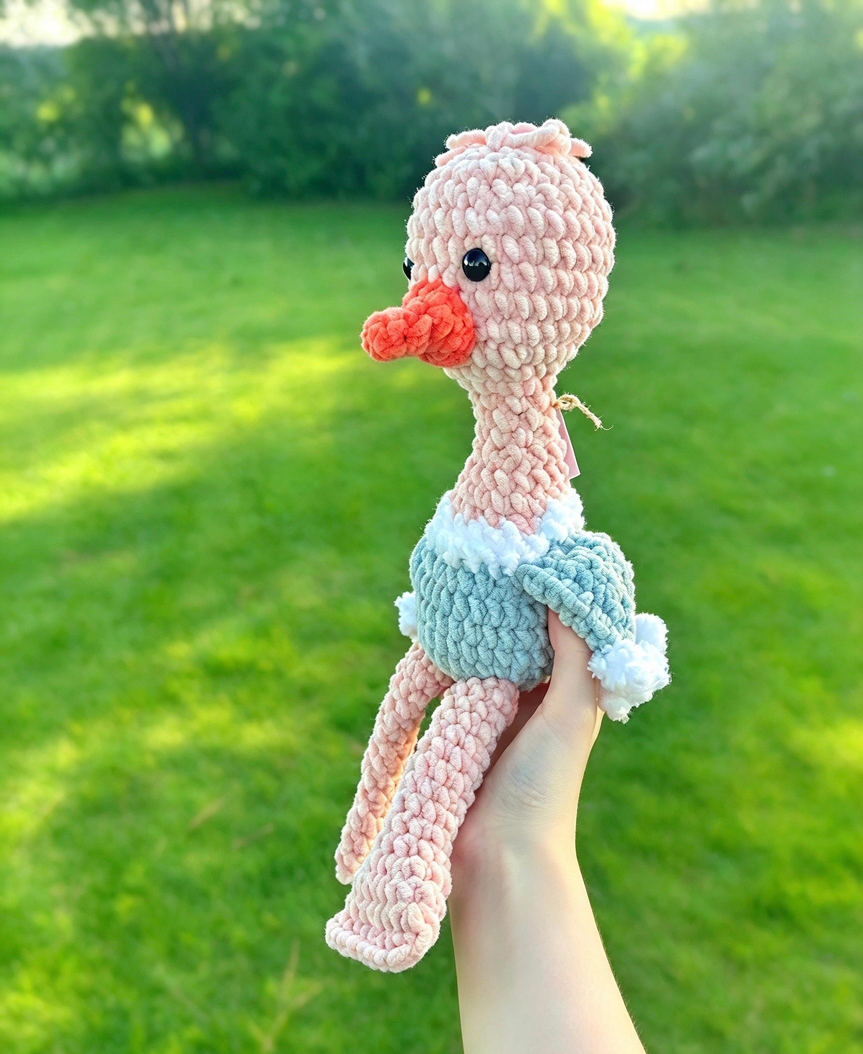 Ostrich crochet plushie thumbnail 3
