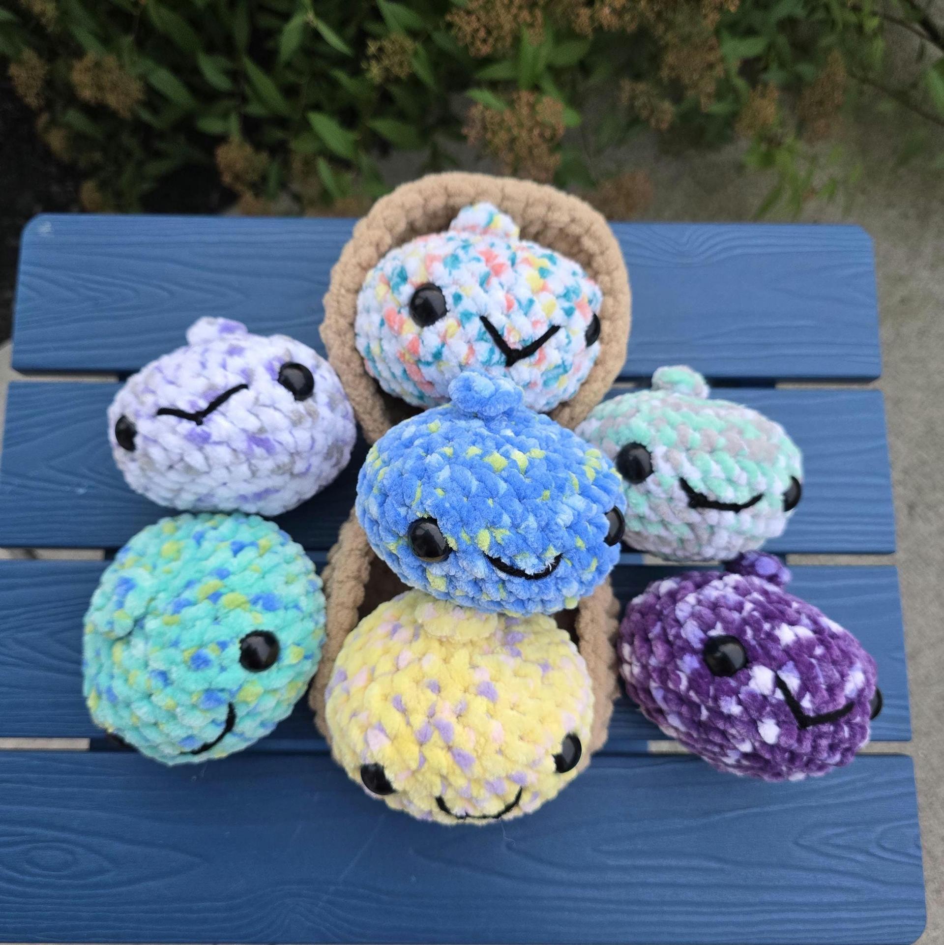 Crochet Dumpling Fidget - bao in basket