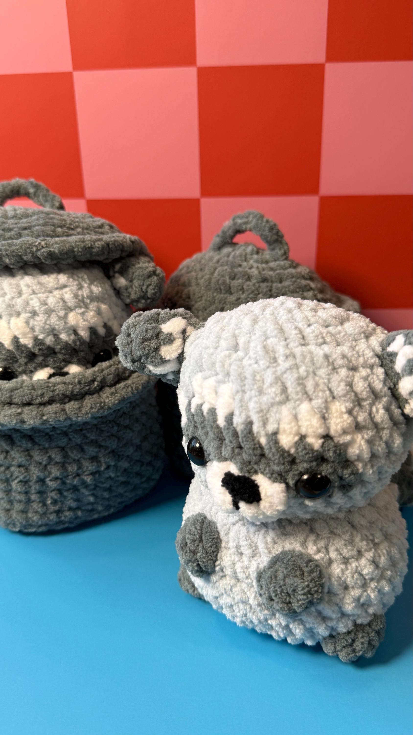 Ricky the Raccoon | in a Trashcan | Crochet Pattern thumbnail 5