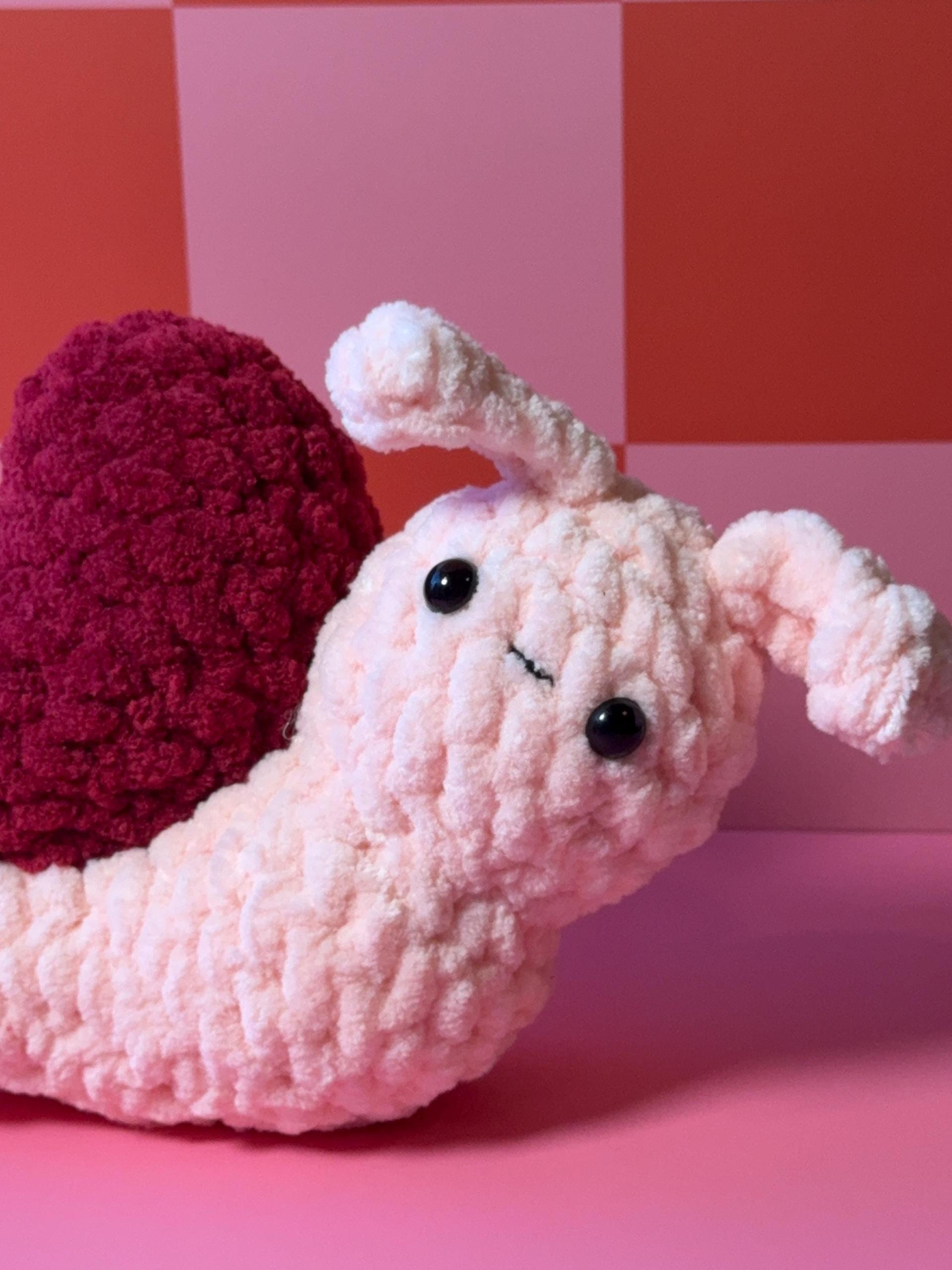 Love Slug Crochet Pattern | Low-Sew thumbnail 4